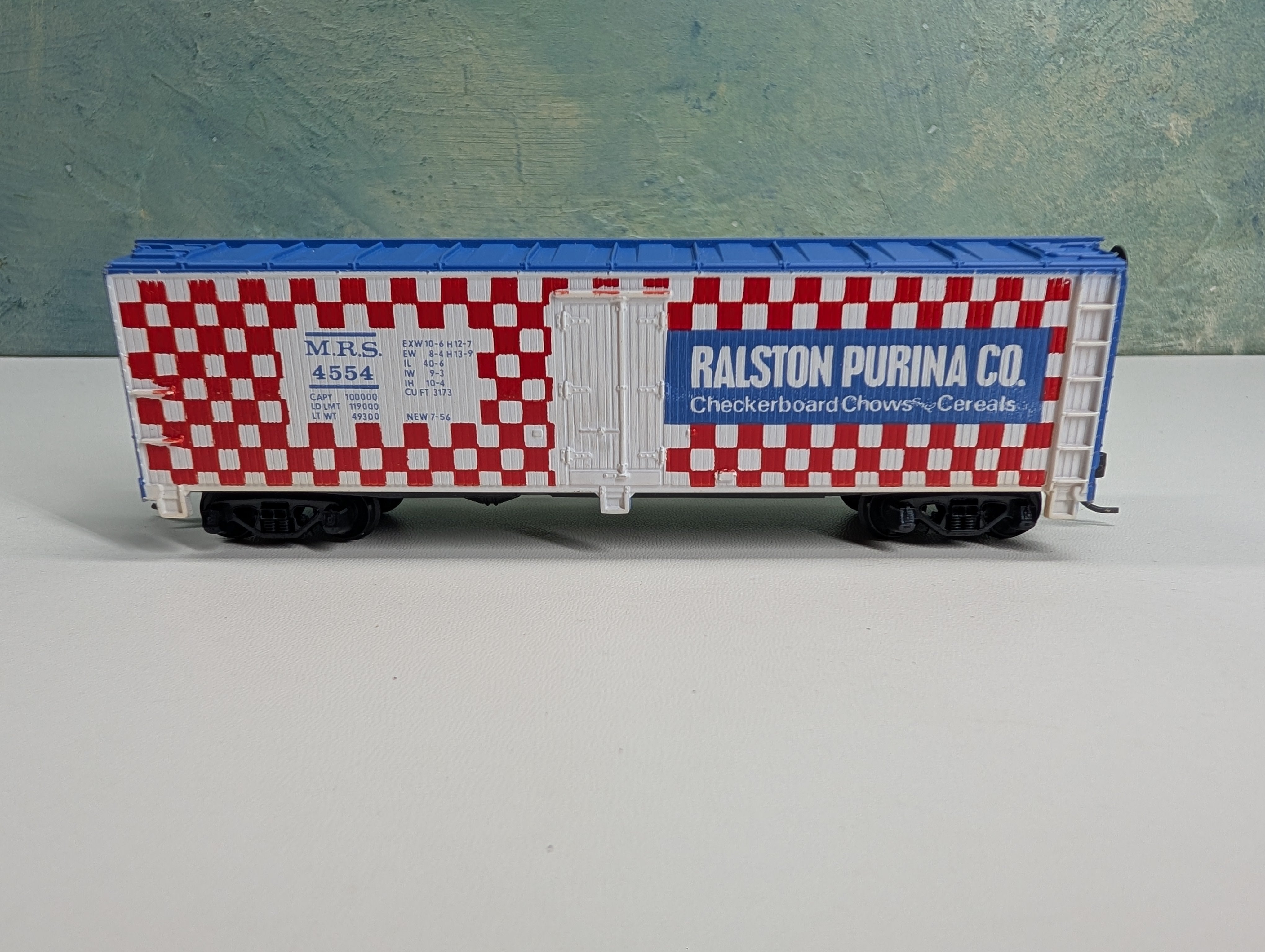 USED Tyco HO Scale 40' Wooden Reefer Box Car Purina MRS #4554