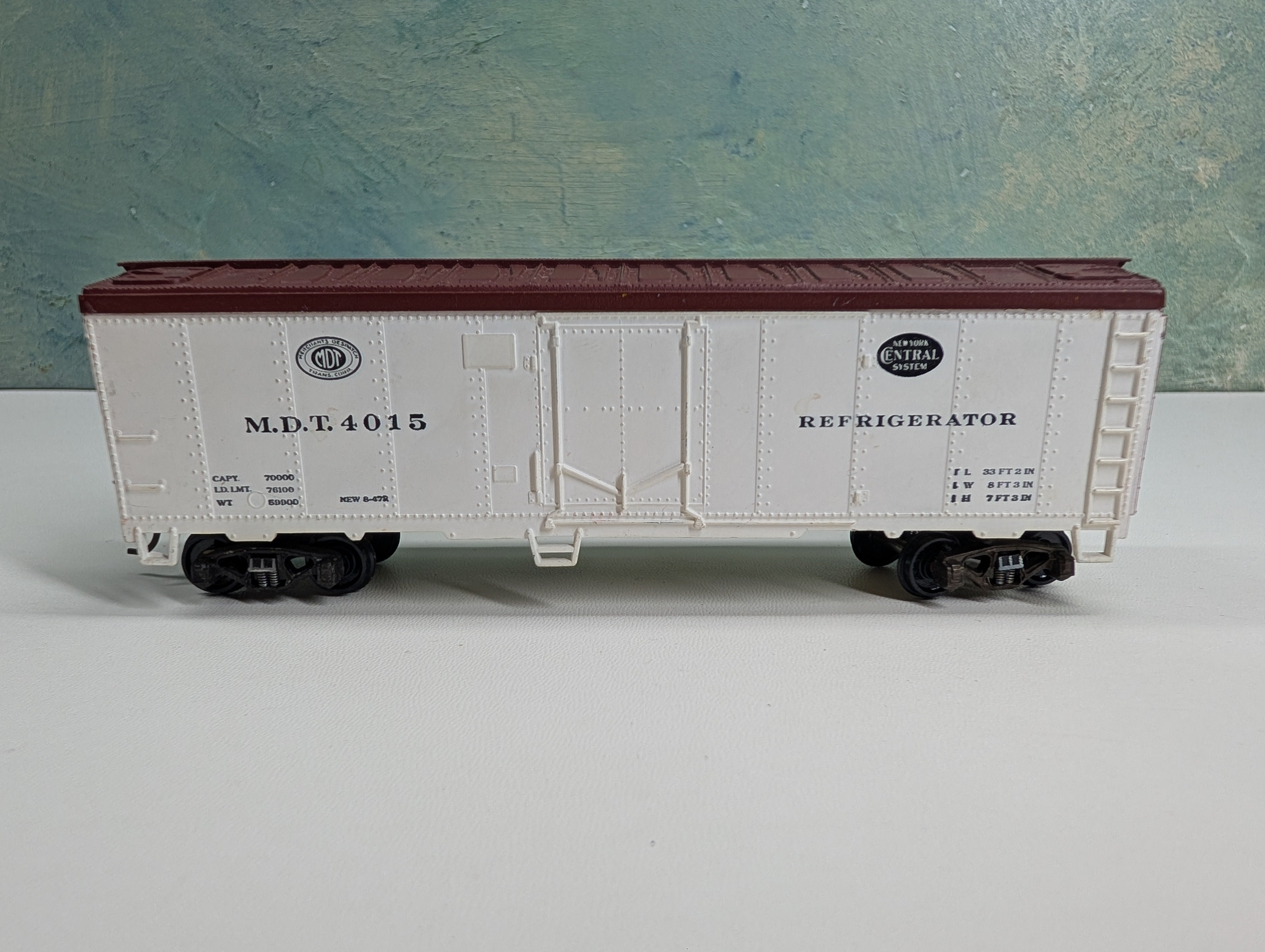 USED REVELL HO Scale 40' Reefer Box Car Merchants Despatch MDT #4015