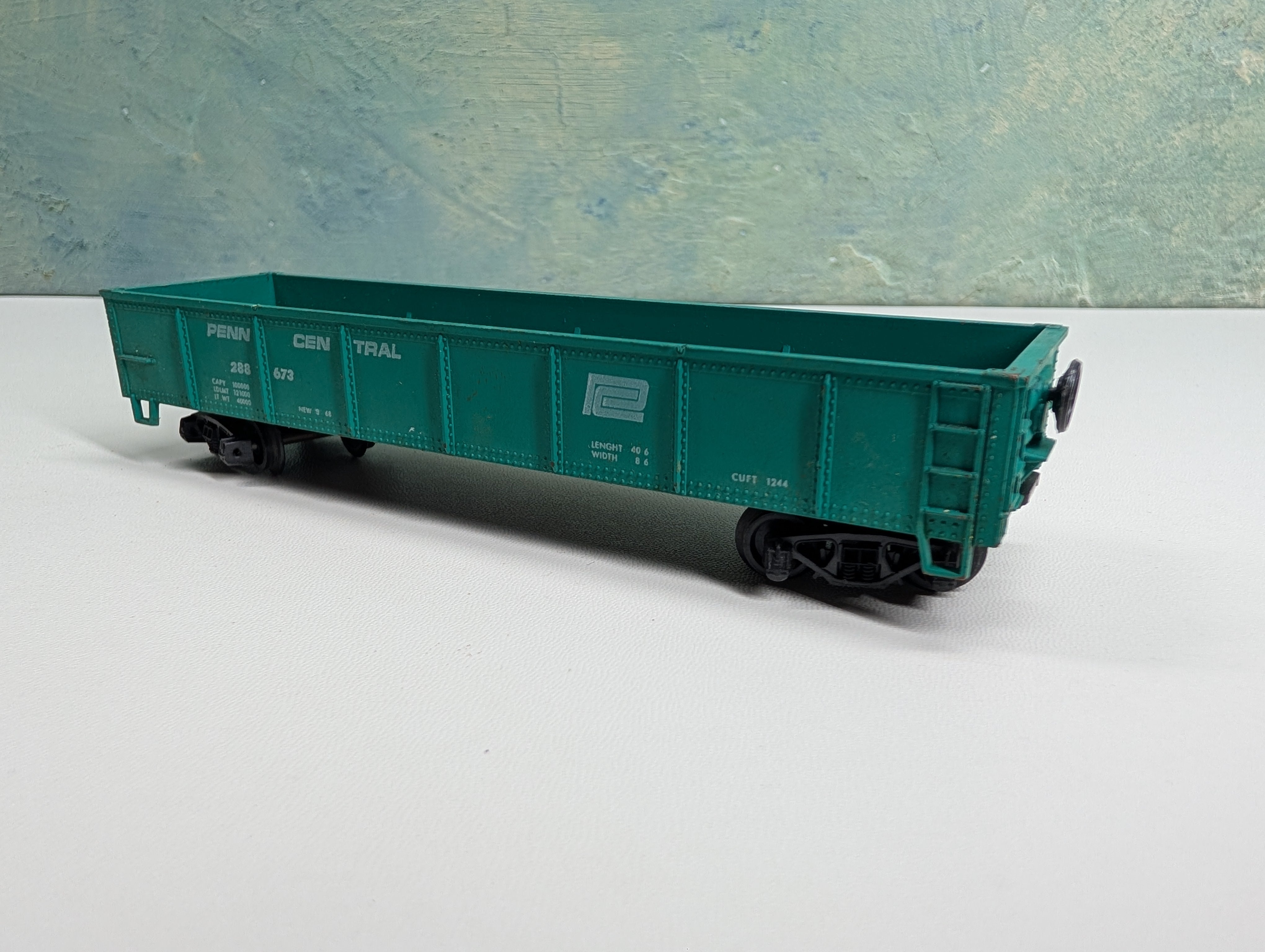 USED AHM HO Scale 40' Gondola Penn Central #288673