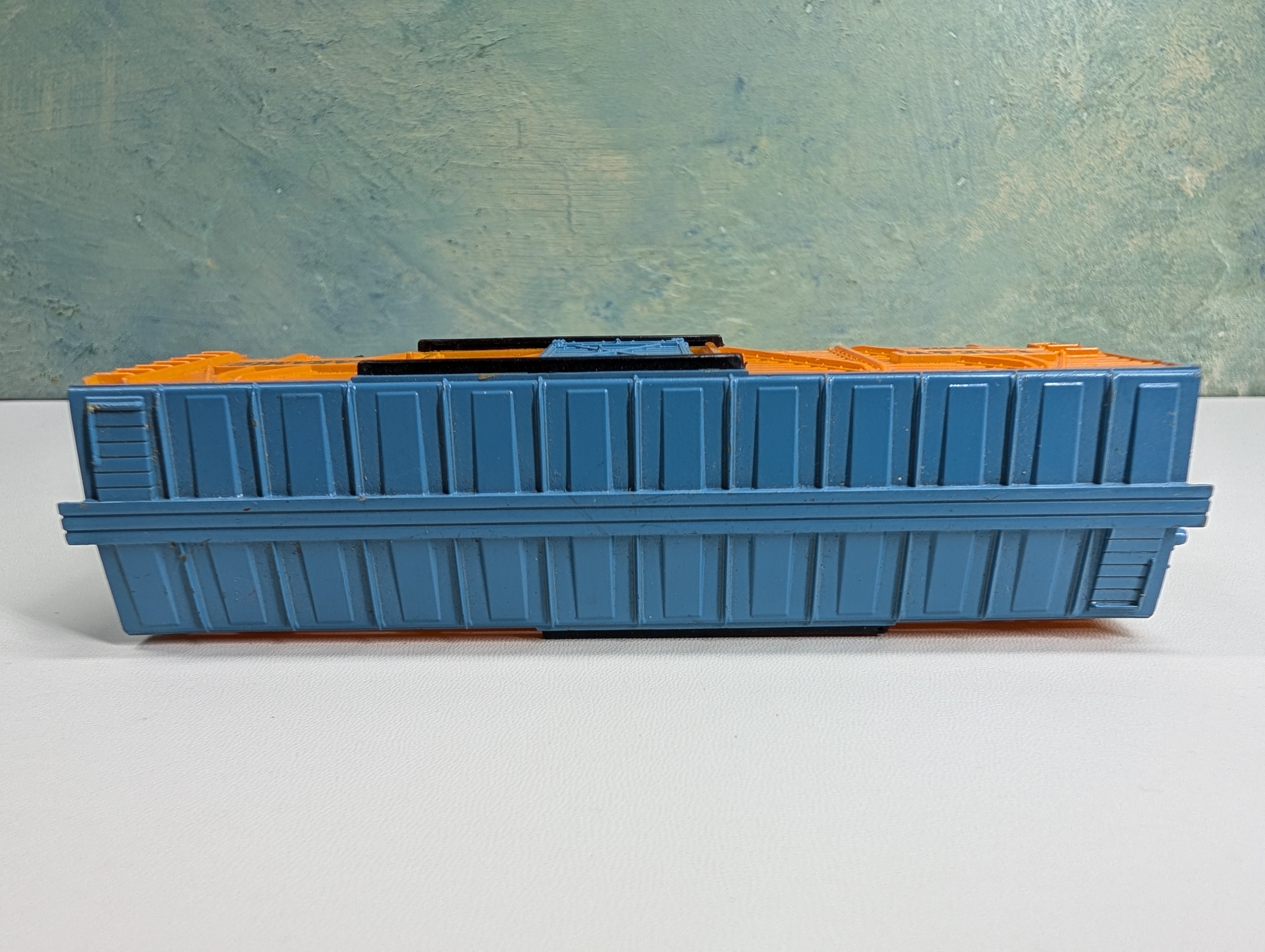 USED Tyco HO Scale 40' Livestock Cattle Car Laramie LNP&W #53412