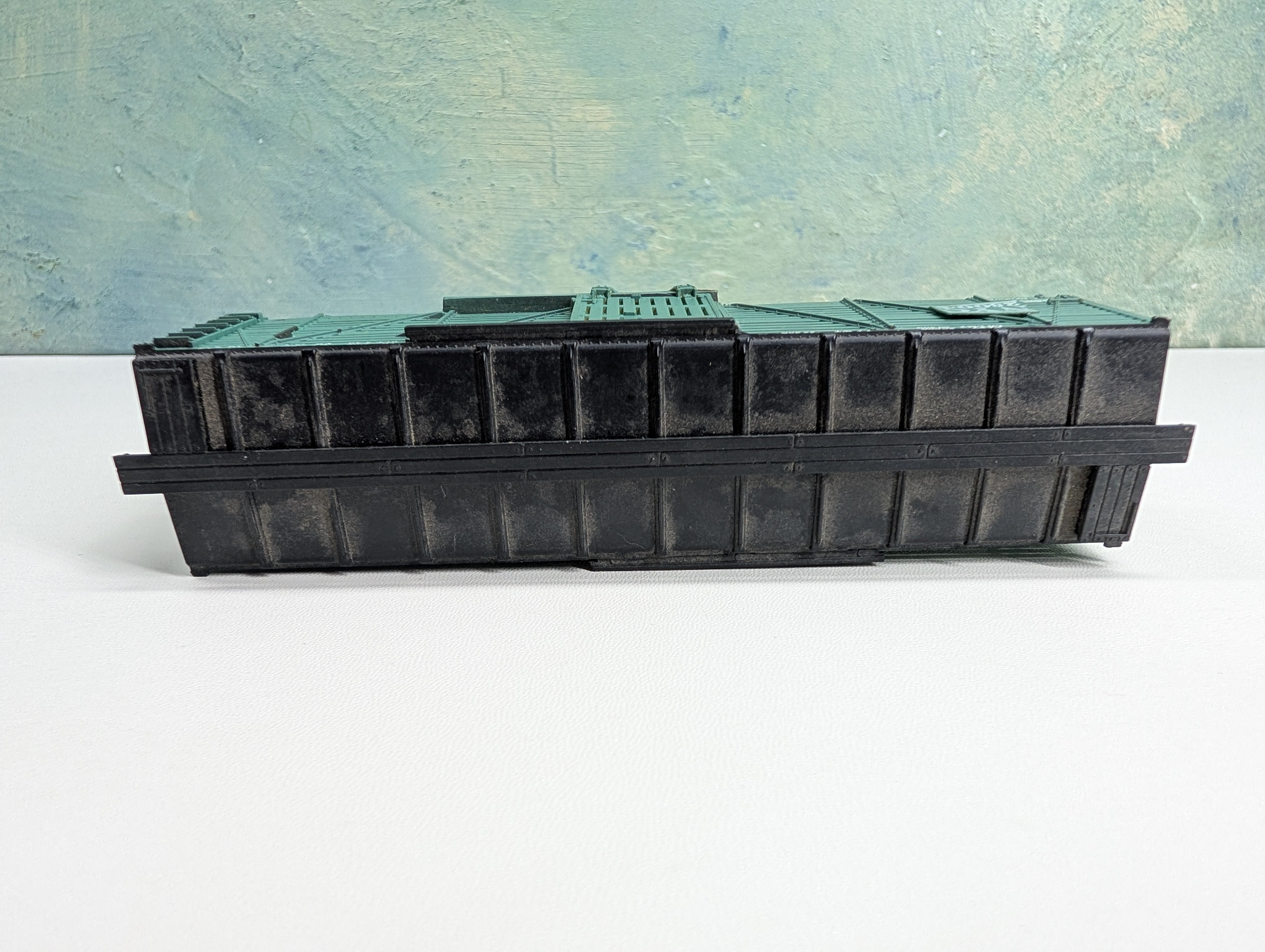 USED TRAIN MINIATURE HO Scale 40' Livestock Cattle Car New York Central NYC #28004