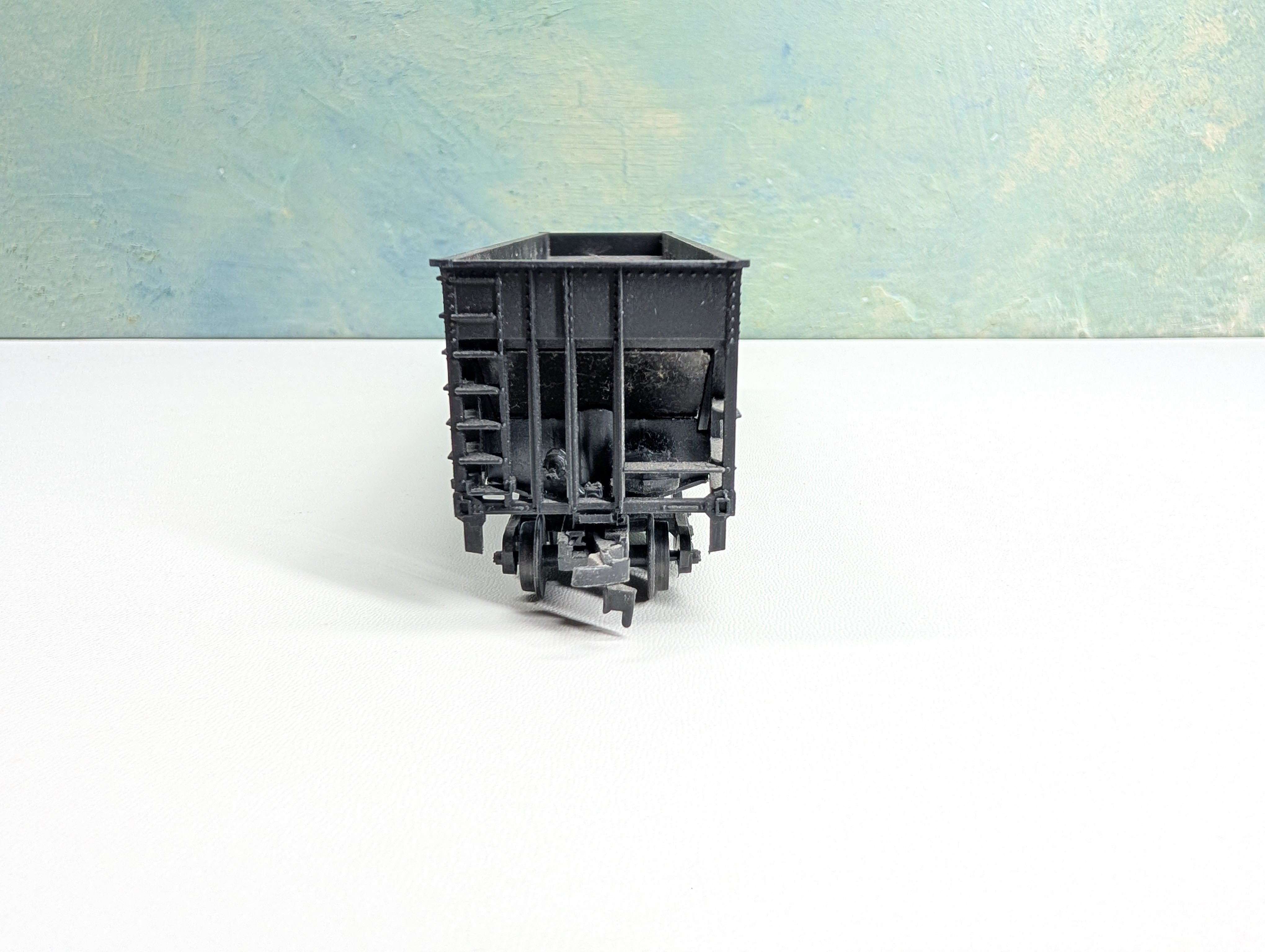 USED Bev-Bel HO Scale 100 Ton Hopper Reading RDG #484329