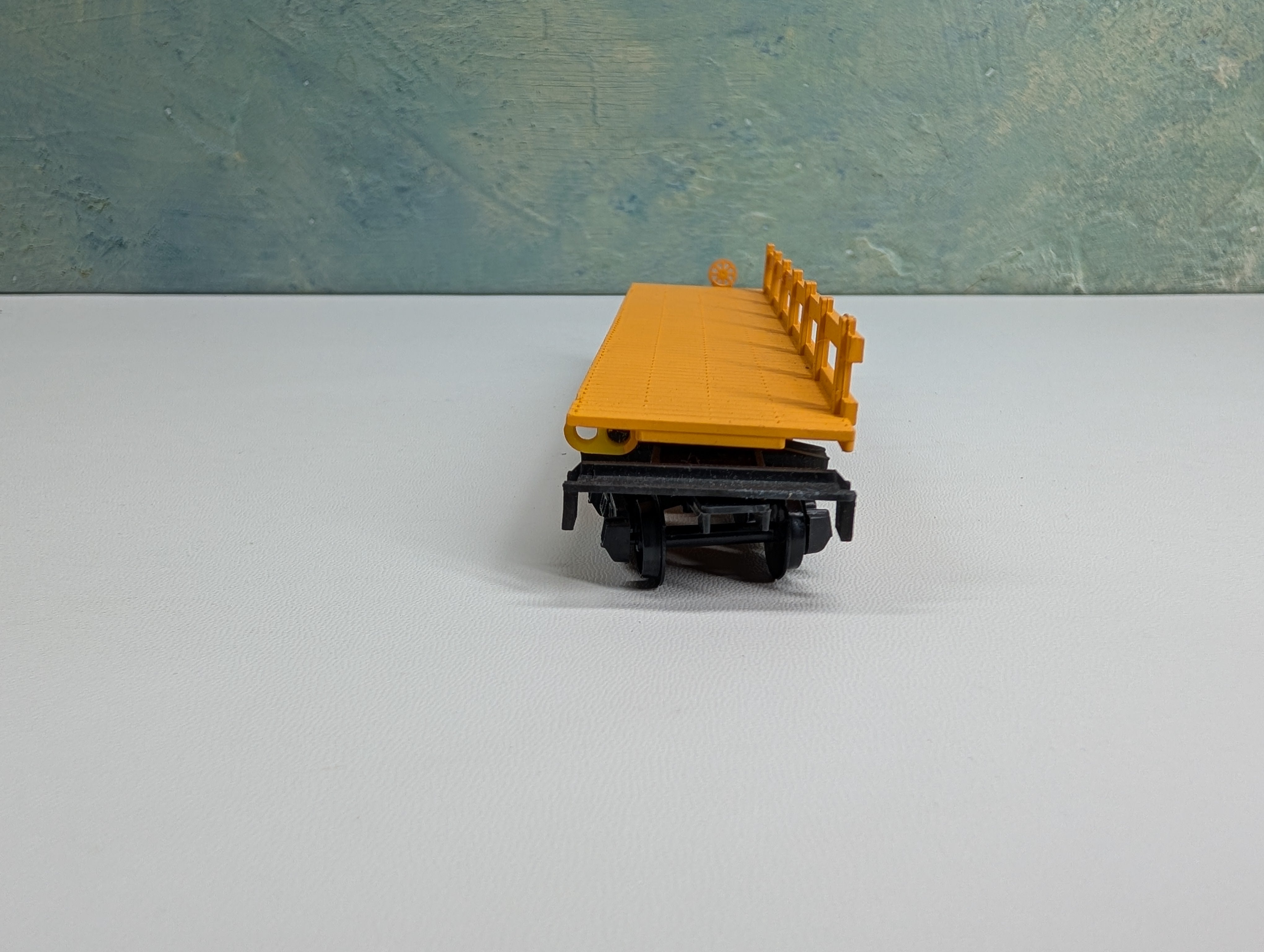 USED Bachmann HO Scale Dump Flat Car Ponderosa Lumber Co #1427