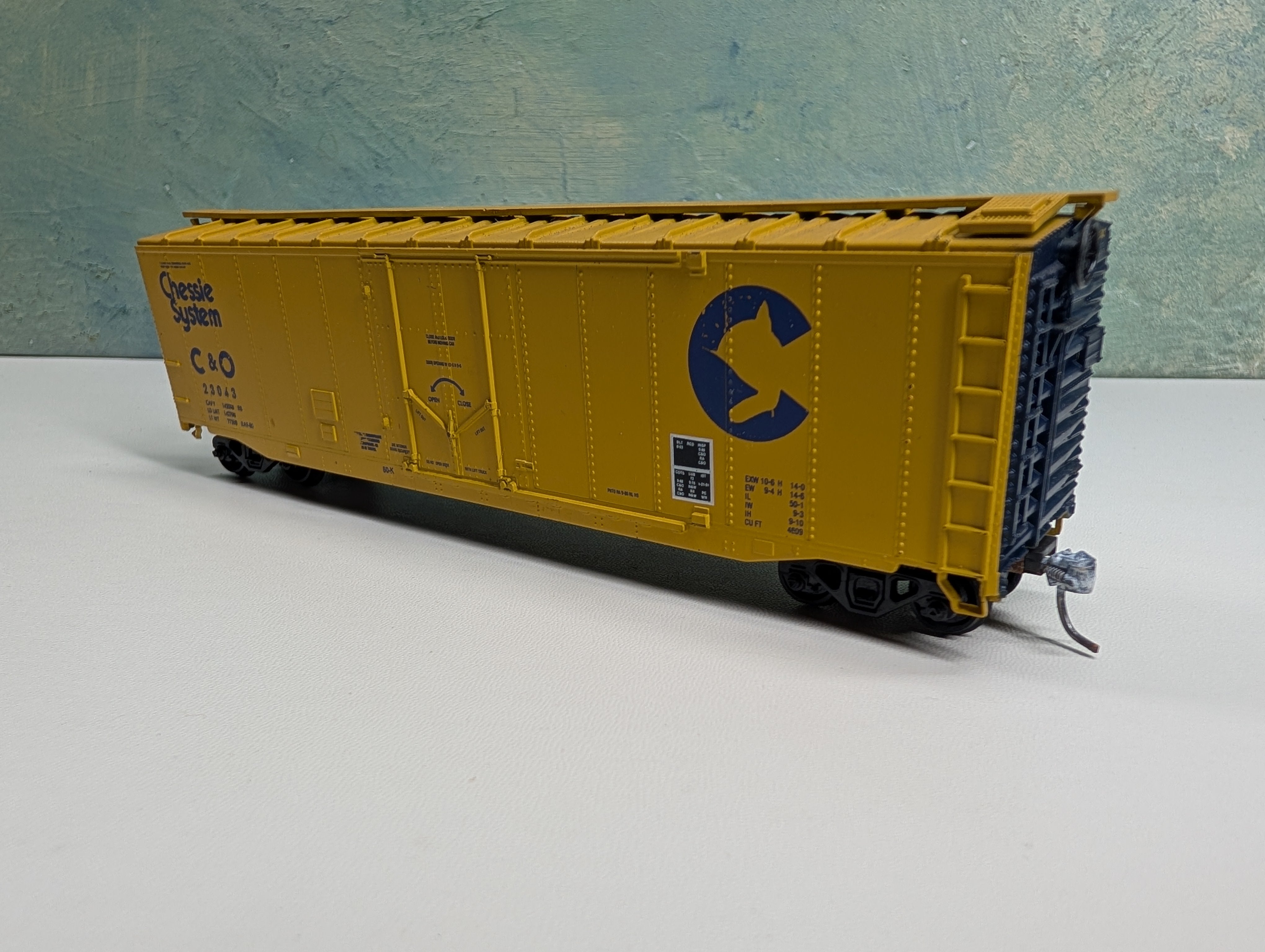 USED Athearn HO Scale 50' Box Car Chessie System C&O #23043