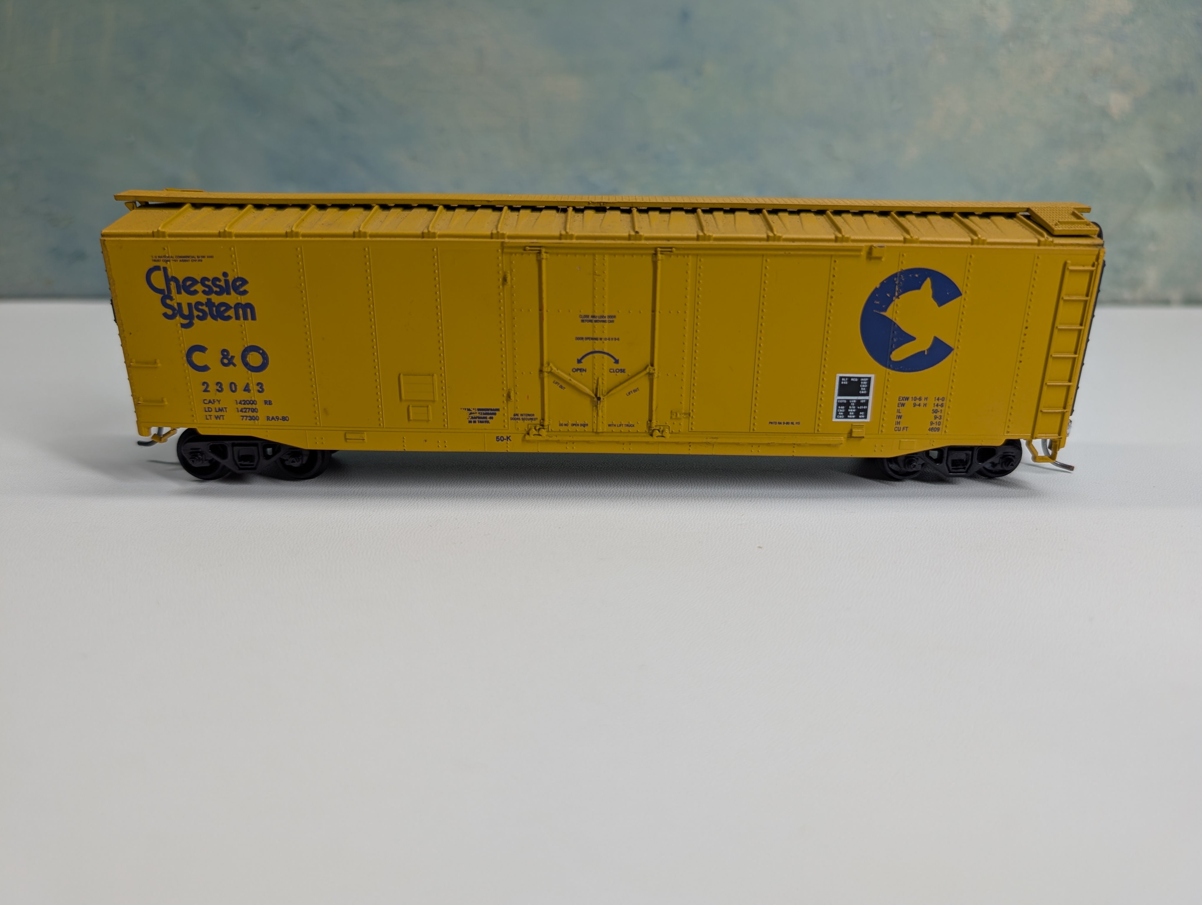 USED Athearn HO Scale 50' Box Car Chessie System C&O #23043
