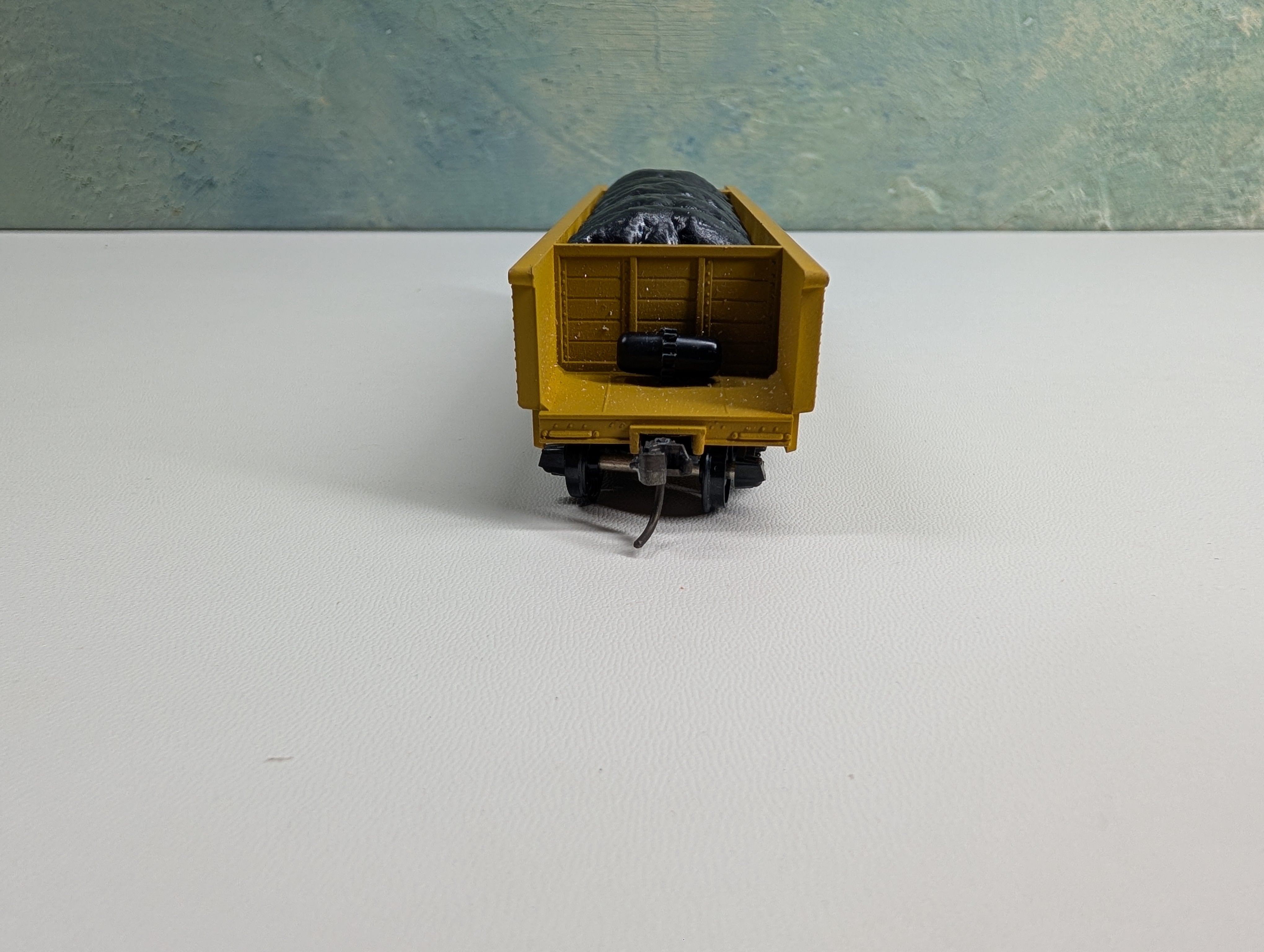 USED TRAIN MINIATURE 5454 HO Scale 42' Gondola Hart Convertible MKT #5017