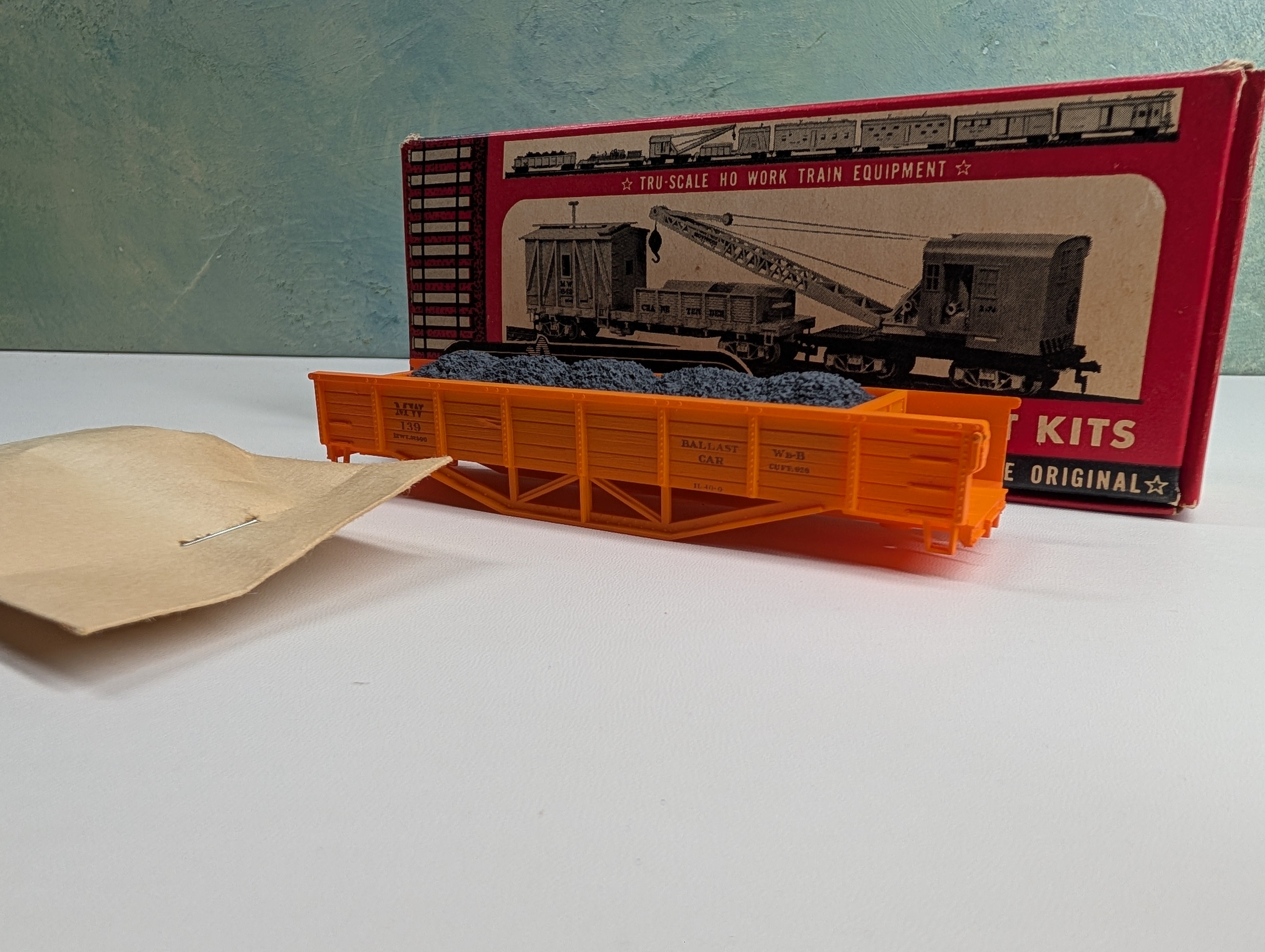 USED TRU SCALE HO Scale Orange Ballast Car w/ Gravel Load MW #139 KIT