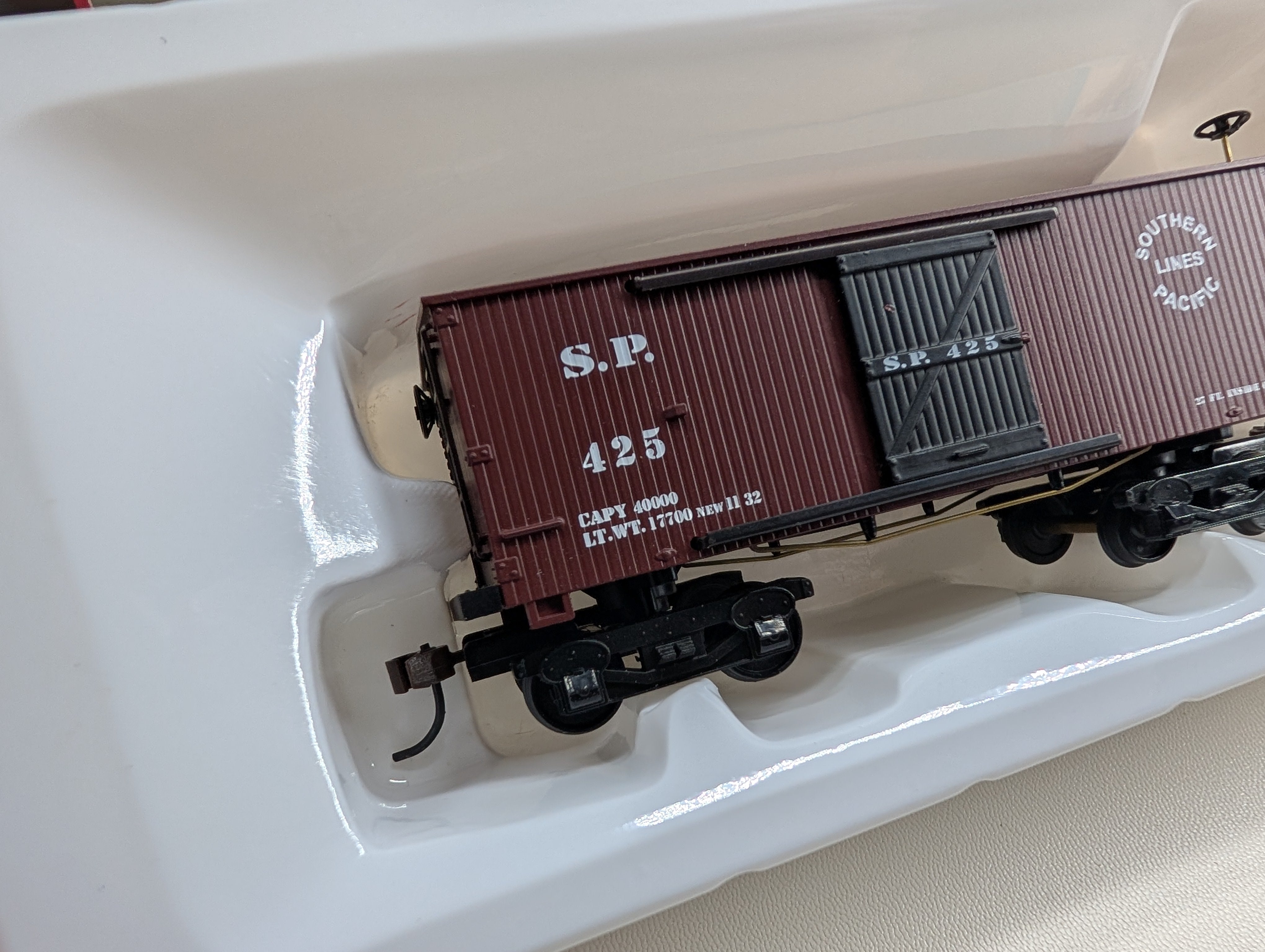 USED Mantua 721011 HO Scale 1860 Box Car Southern Pacific SP #425