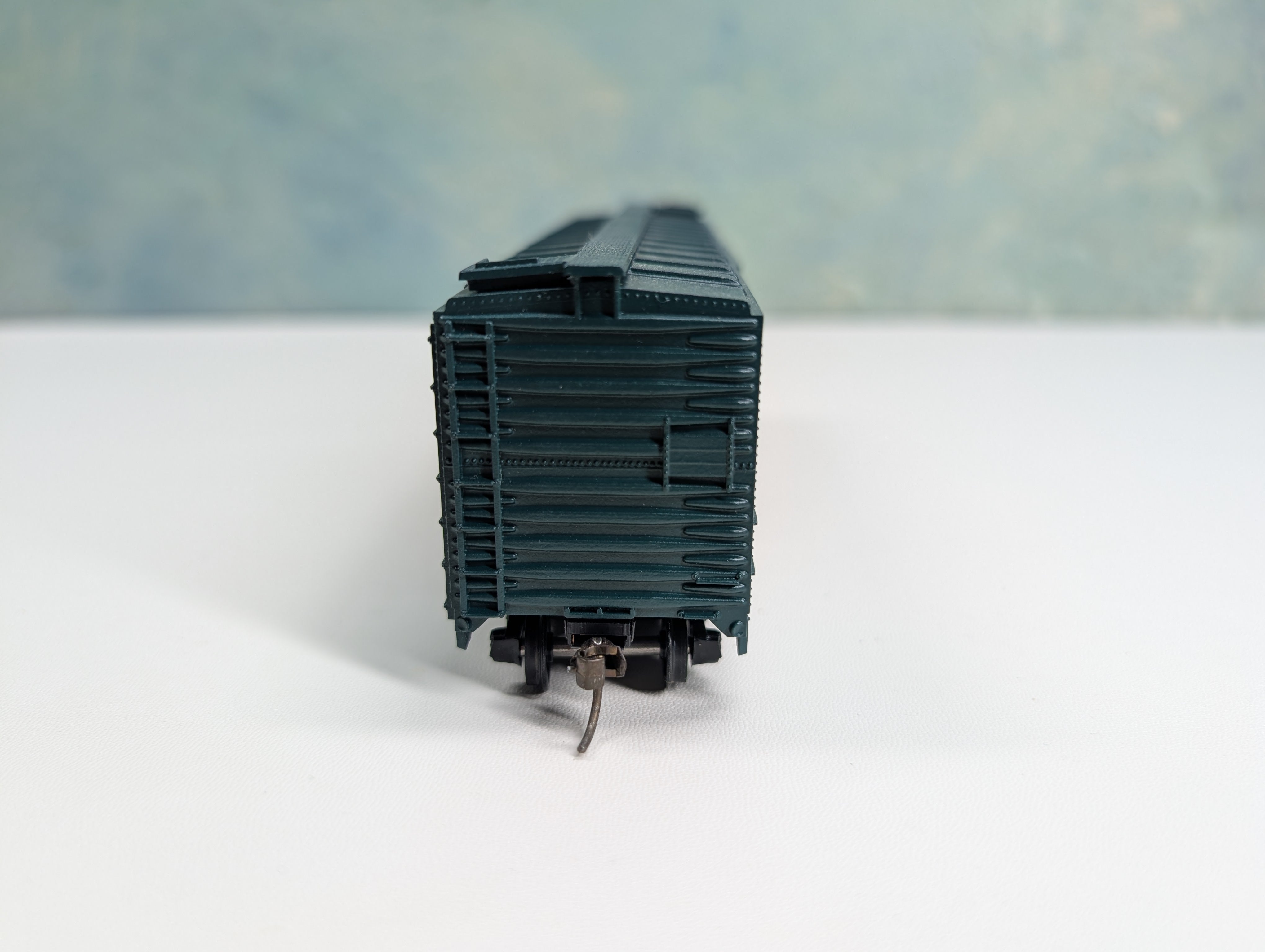 USED Athearn HO Scale 40' Box Car Vermont Railway VTR #286 Bev-Bel