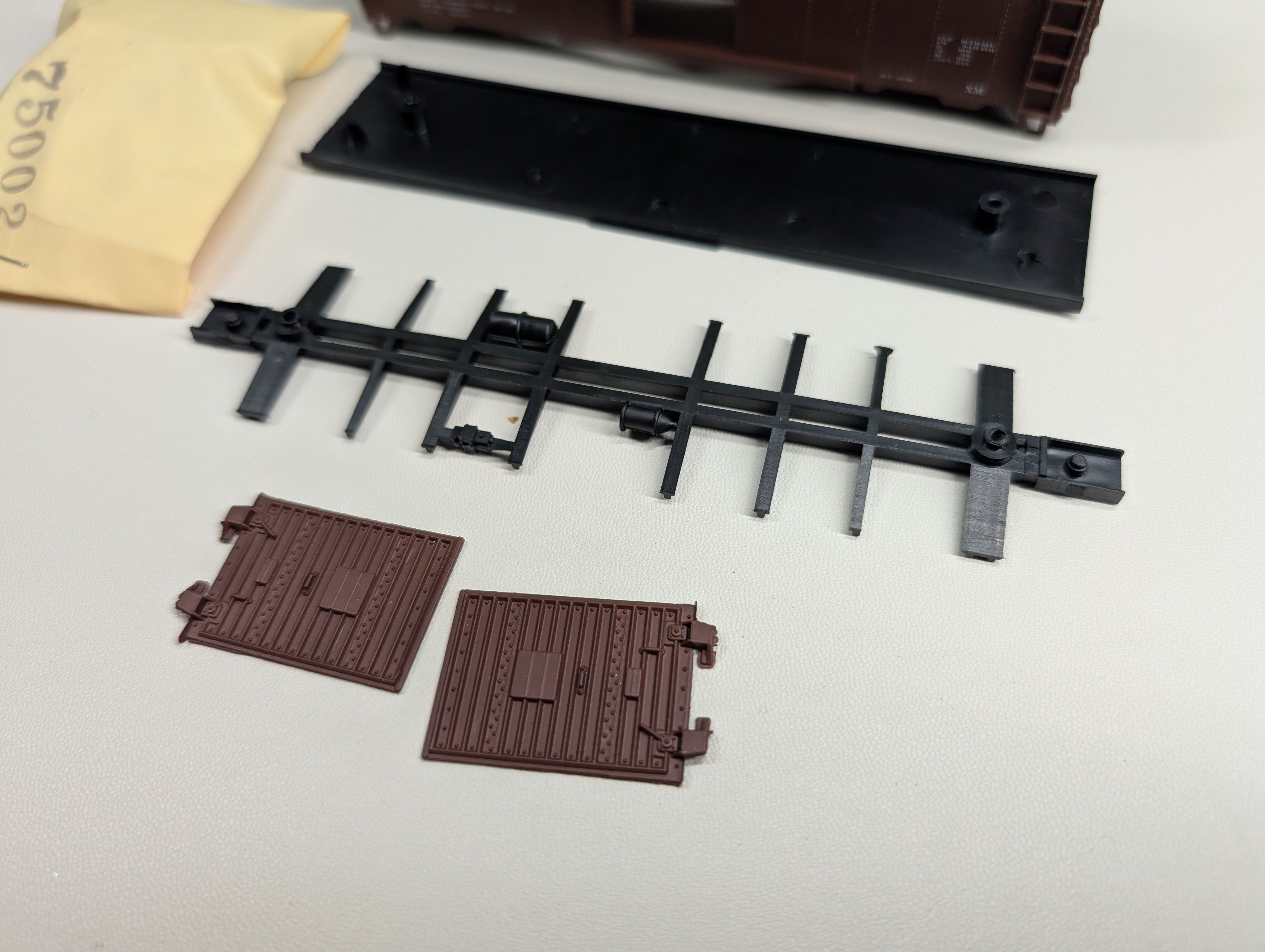 USED Athearn HO Scale 40' Box Car Bangor and Aroostook BAR #4088 KIT