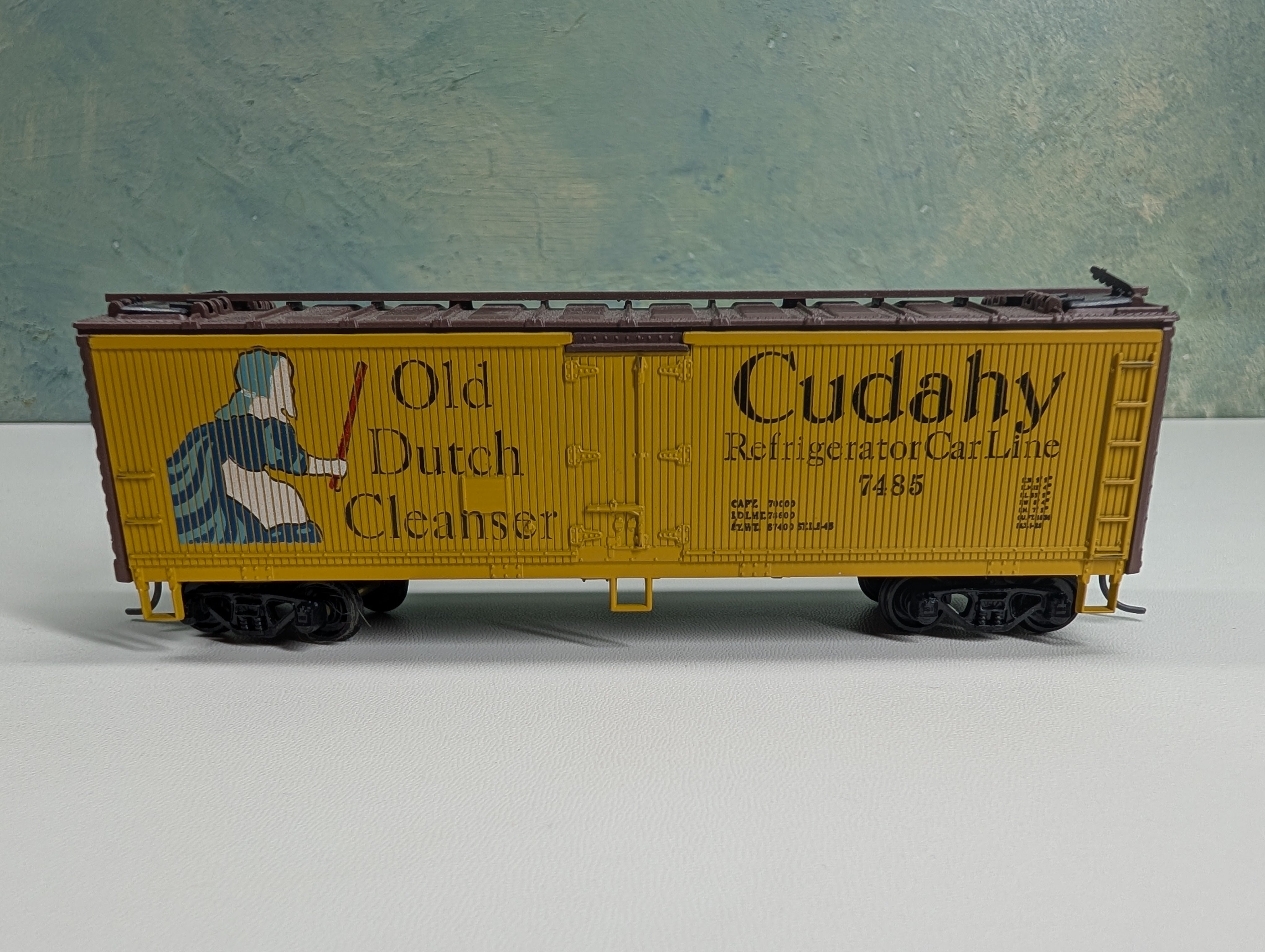 USED Athearn HO Scale 40' Reefer Box Car Old Dutch Cleanser #7485