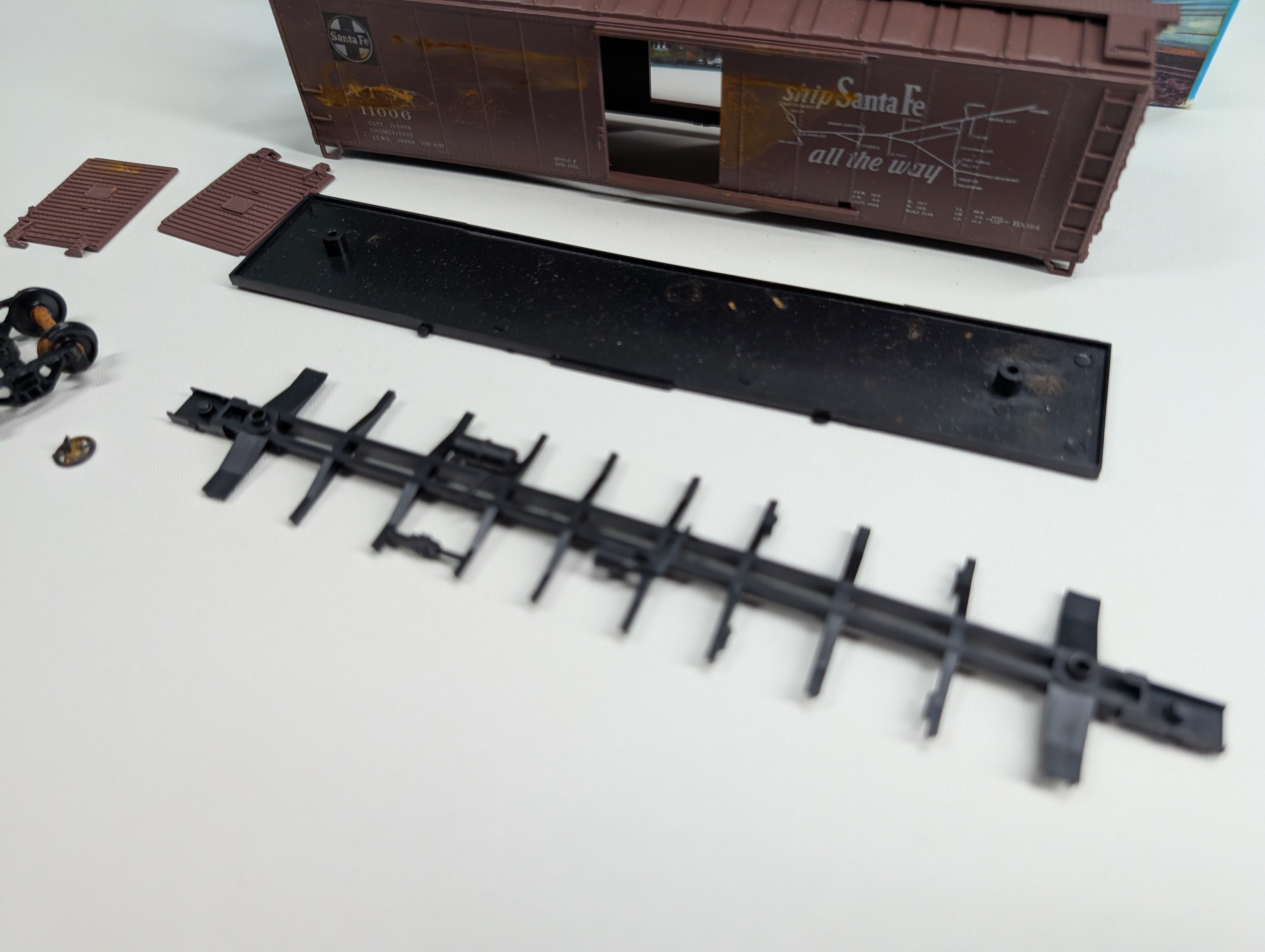 USED Athearn HO Scale 50' SD Box Car Santa Fe ATSF #11006 Rough KIT