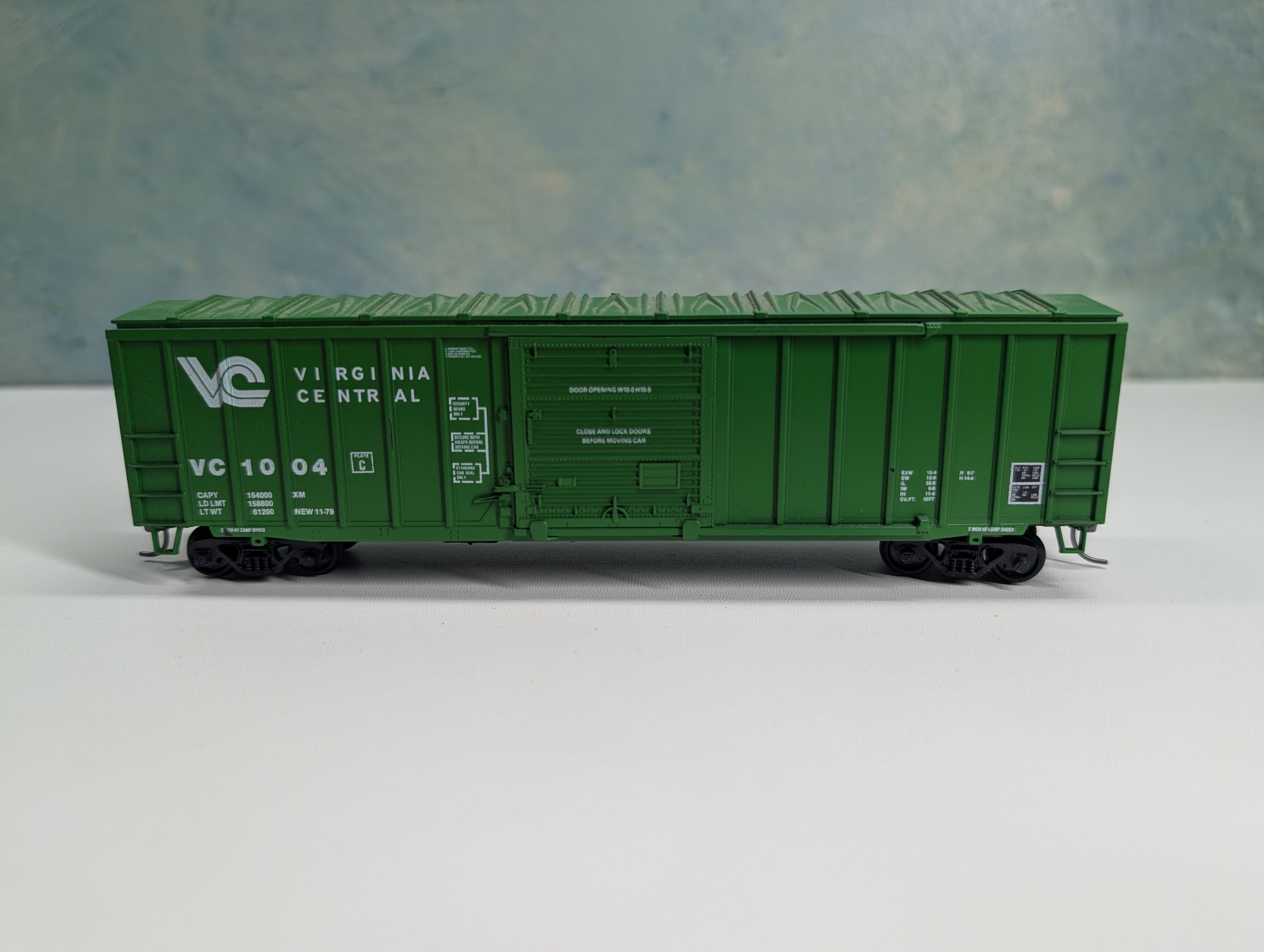 USED Athearn HO Scale 50' Railbox Type Box Car Virginia Central VC #1004 Bev-Bel