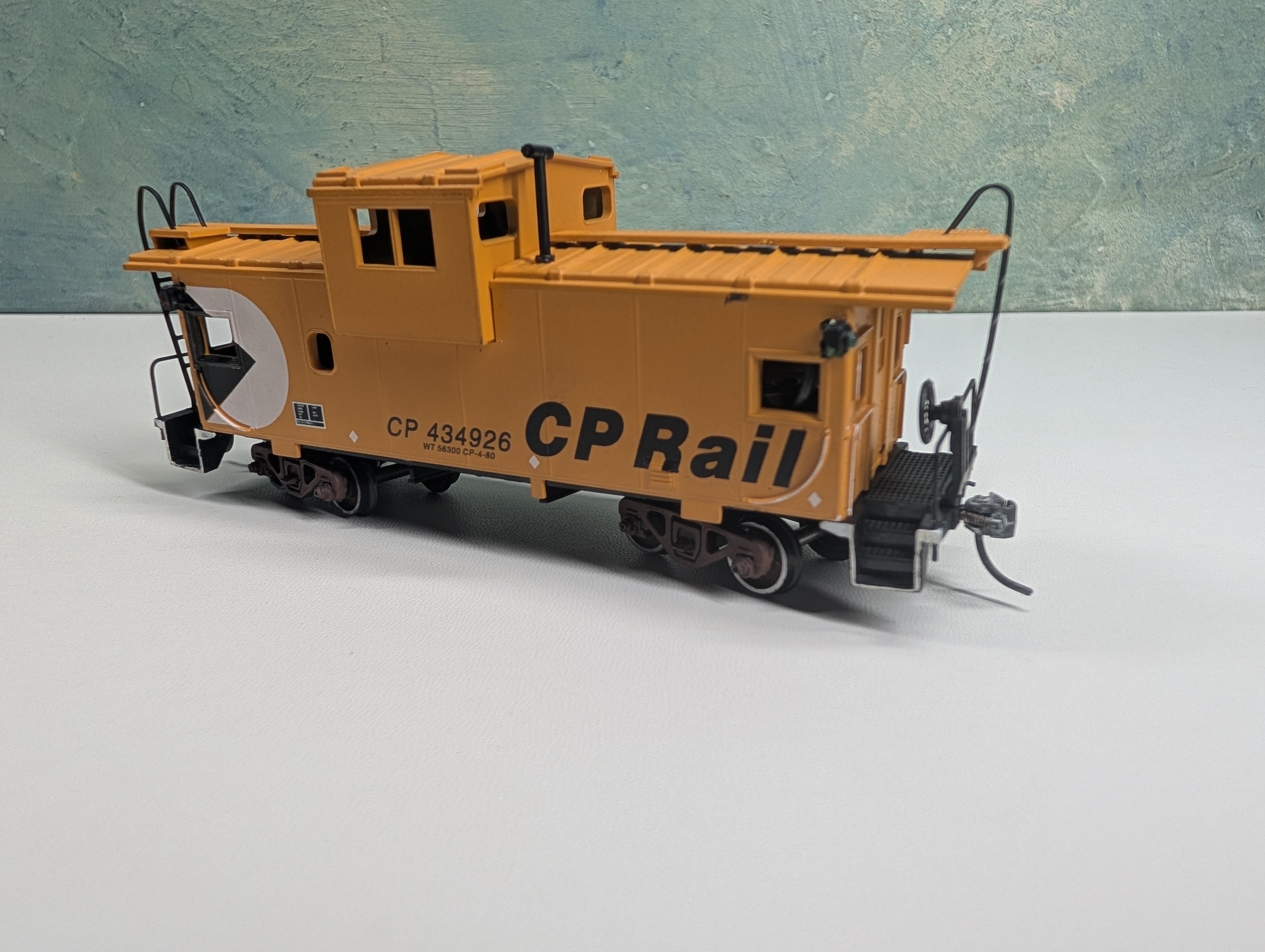 USED Athearn HO Scale Wide Vision Caboose Canadian Pacific CP #434926