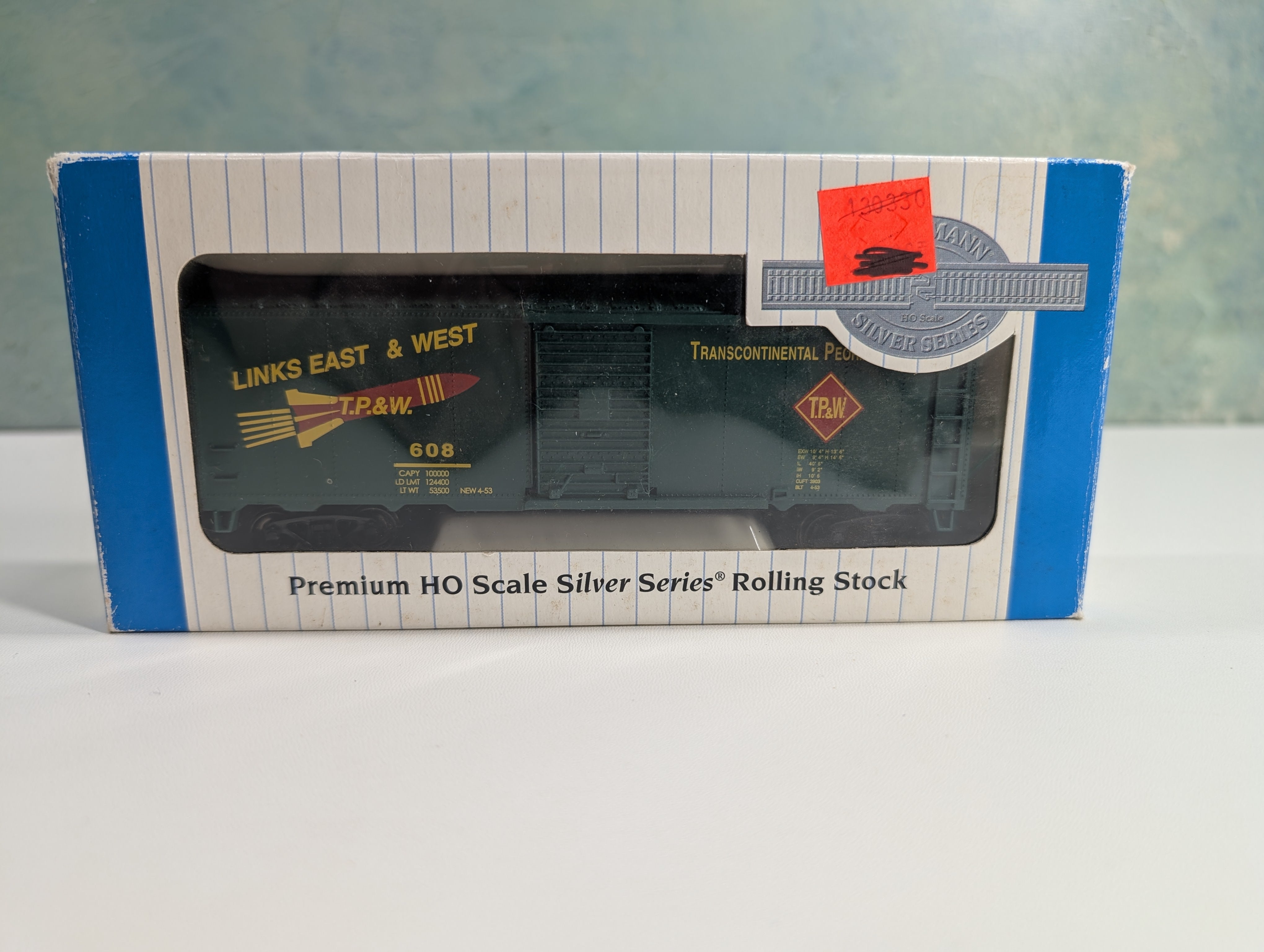 USED Bachmann 17032 HO Scale 40' Box Car Toledo Peoria & Western TP&W #608