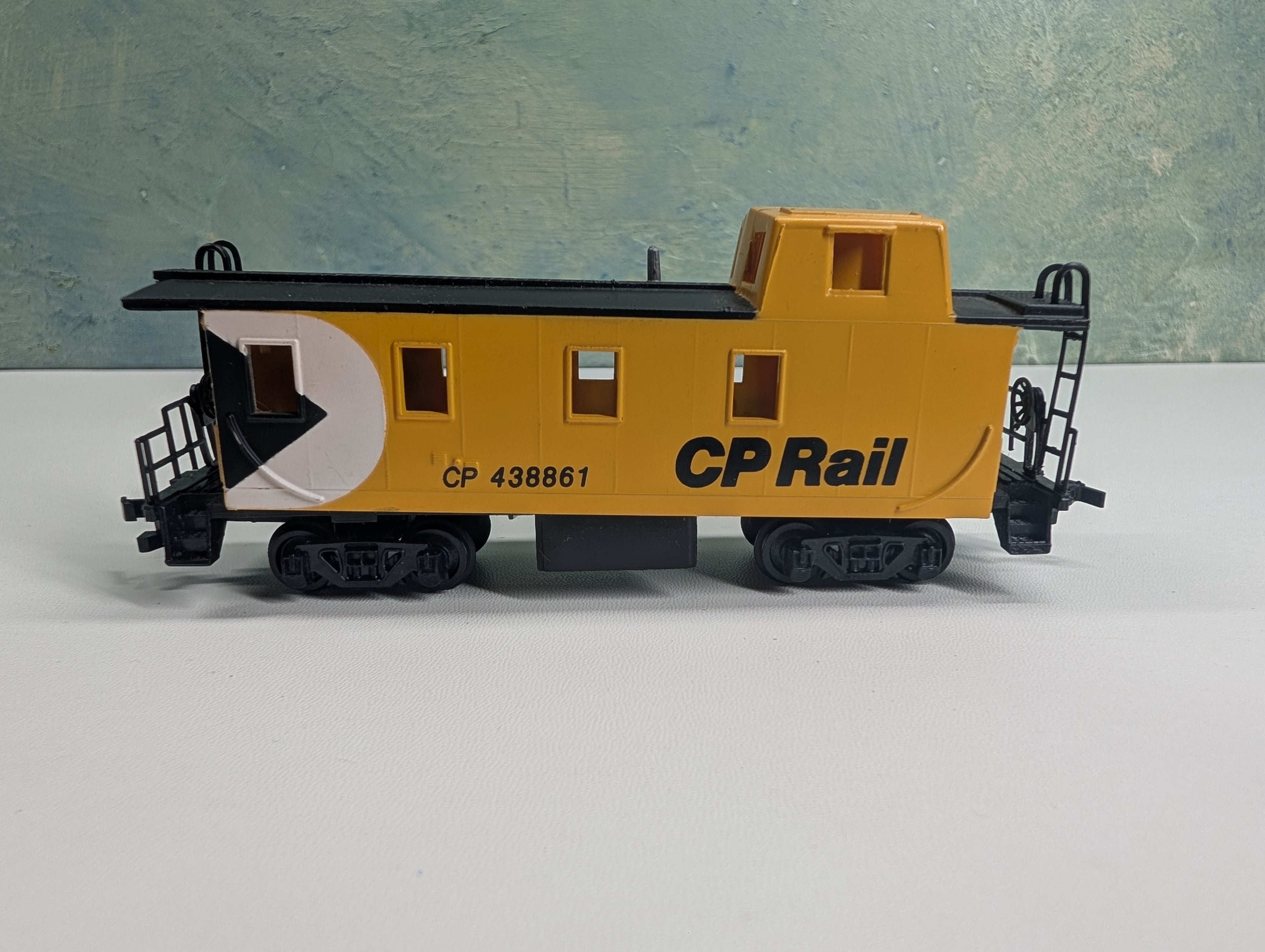 USED Bachmann HO Scale Caboose Canadian Pacific CP #438861