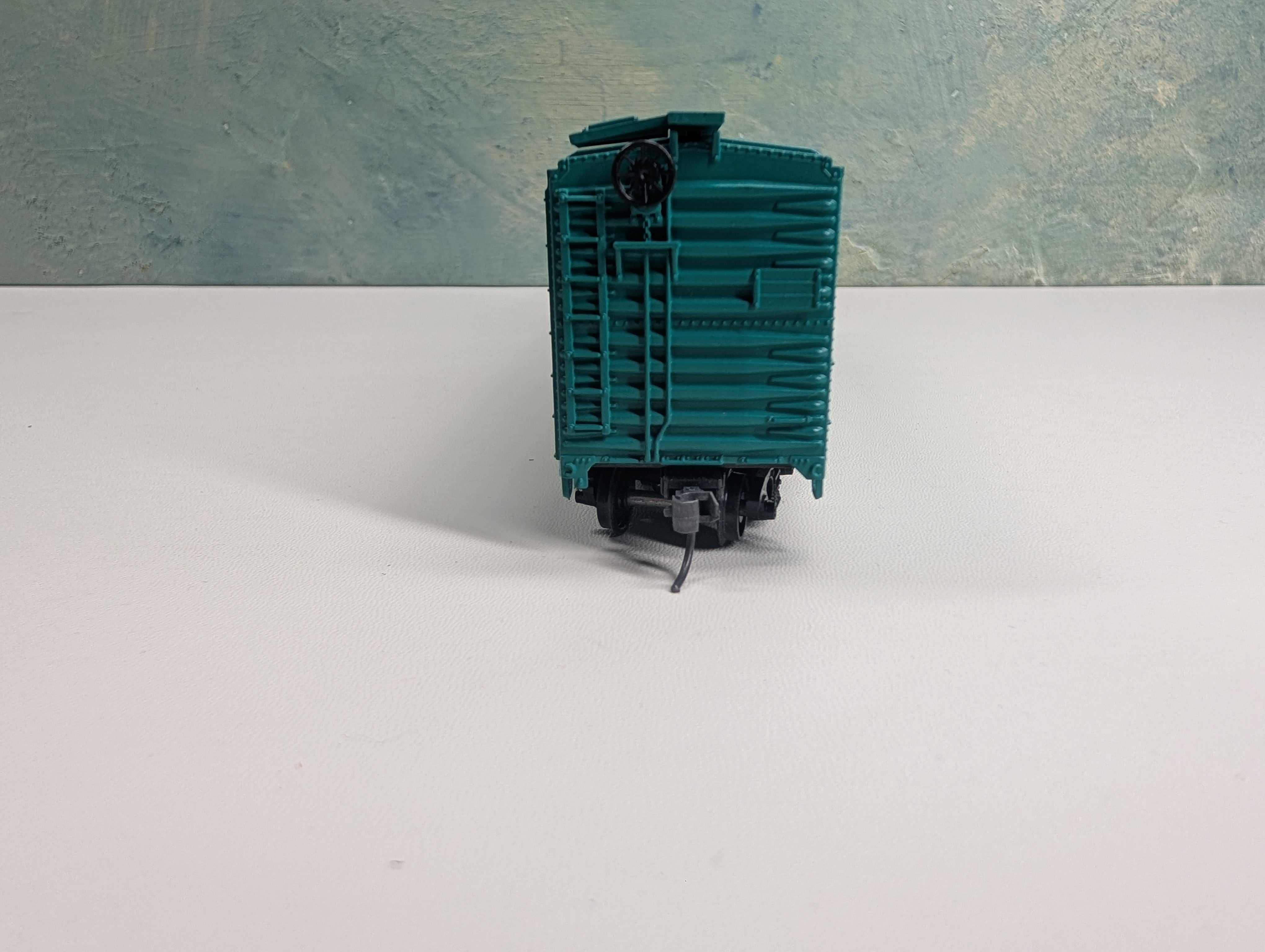 USED Athearn HO Scale 50' PD Box Car Penn Central PC #142770