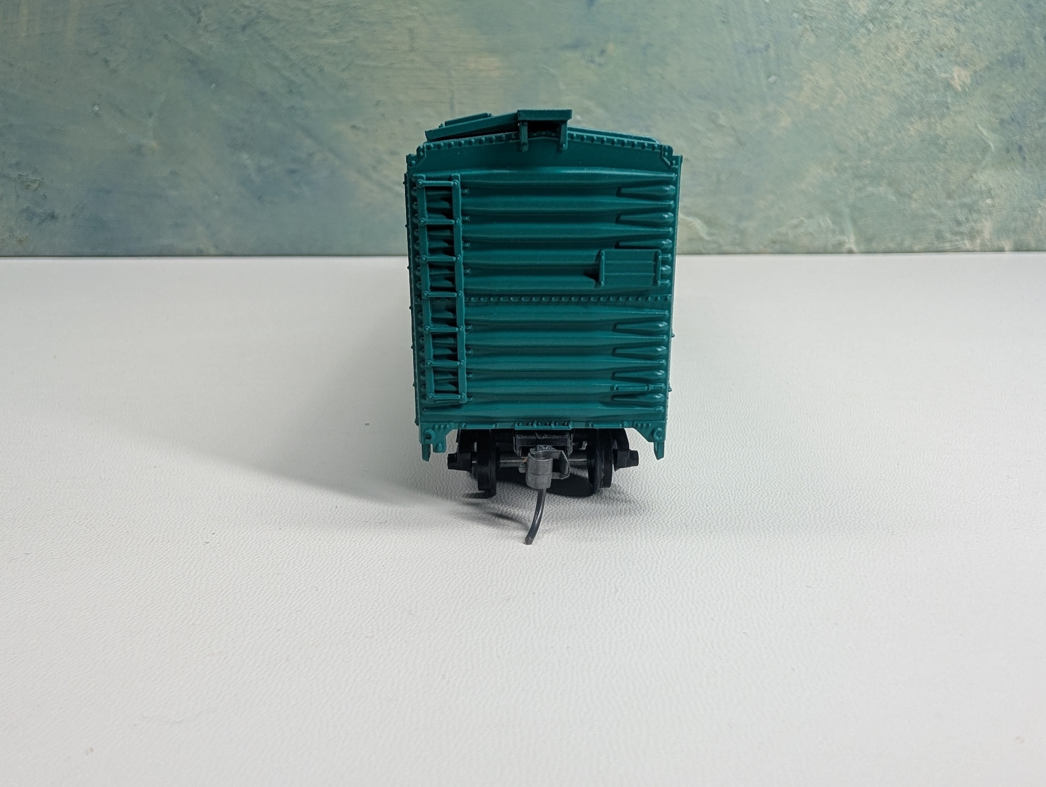 USED Athearn HO Scale 50' PD Box Car Penn Central PC #142770