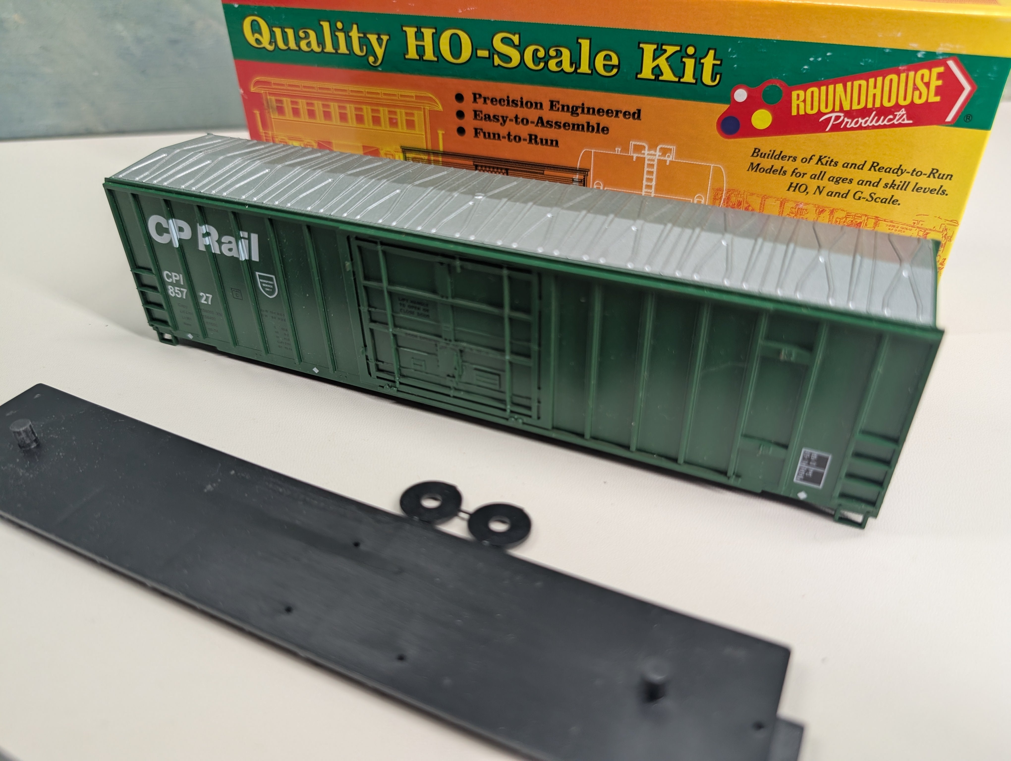 USED Roundhouse HO Scale 50' PD FMC Box Car Canadian Pacific CP #85727 KIT