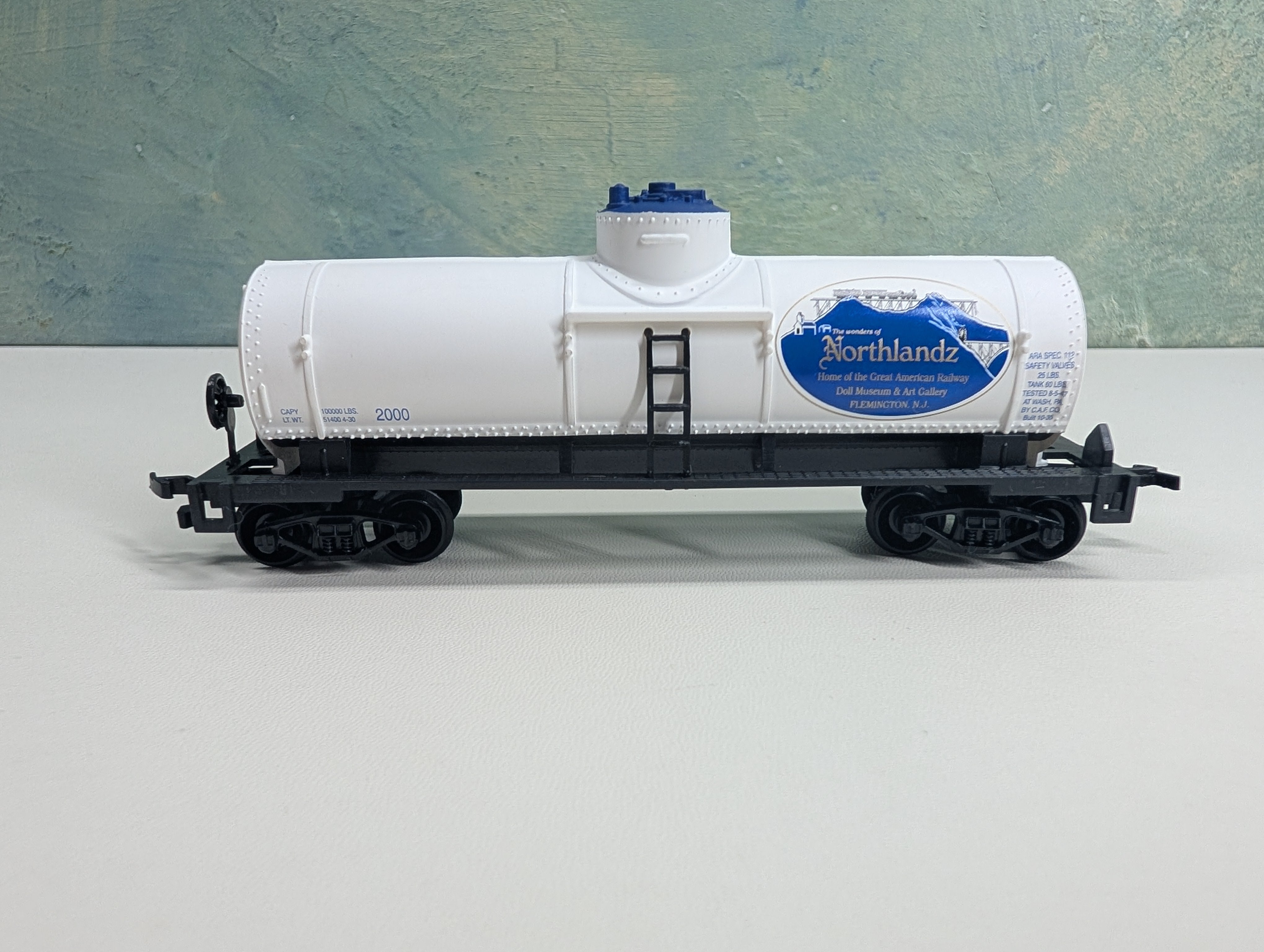 USED Life-Like HO Scale Single Dome Tank Car Northlandz