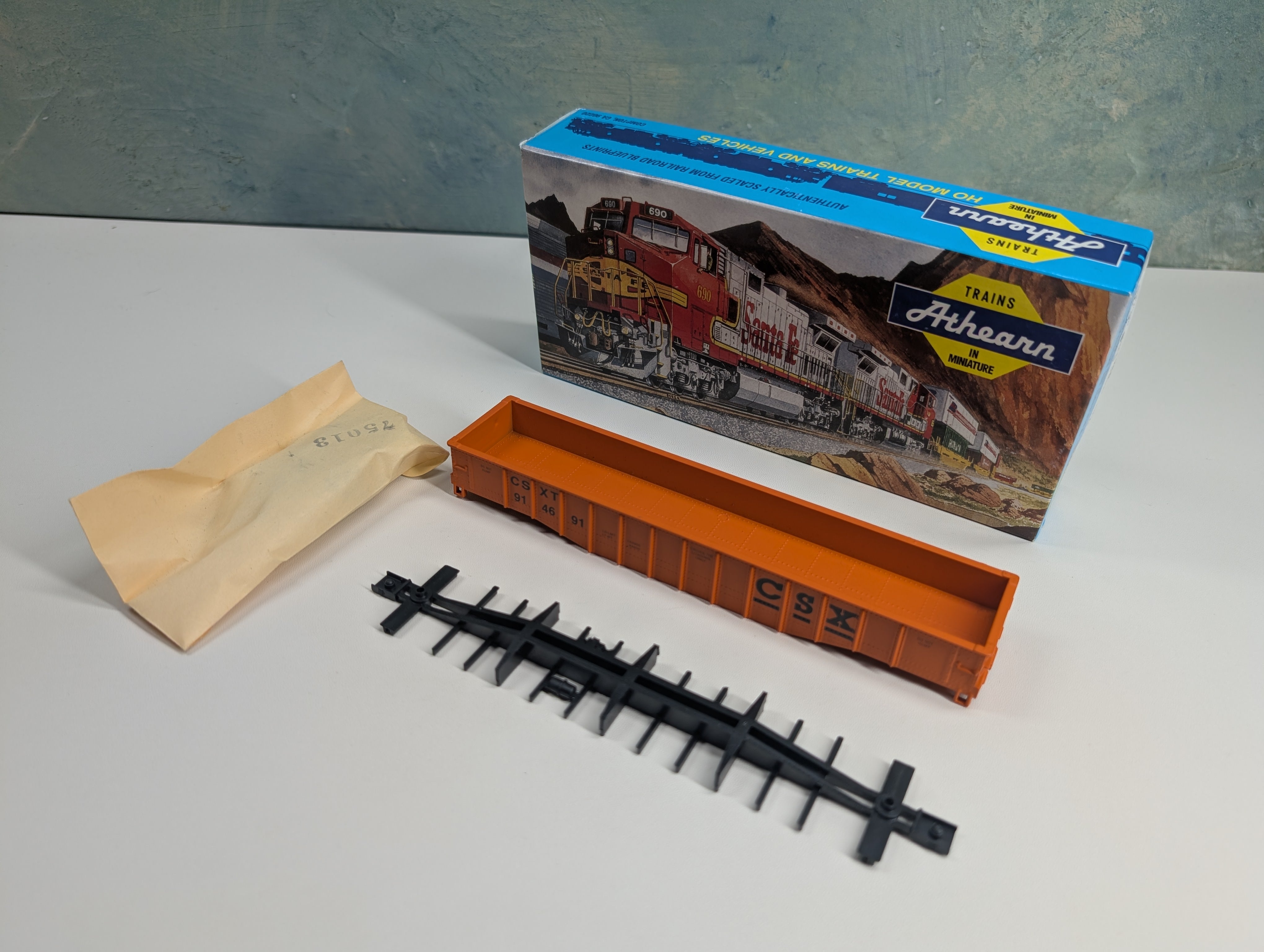 USED Athearn 1124 HO Scale MOW 50' Gondola CSX CSXT #914691 KIT