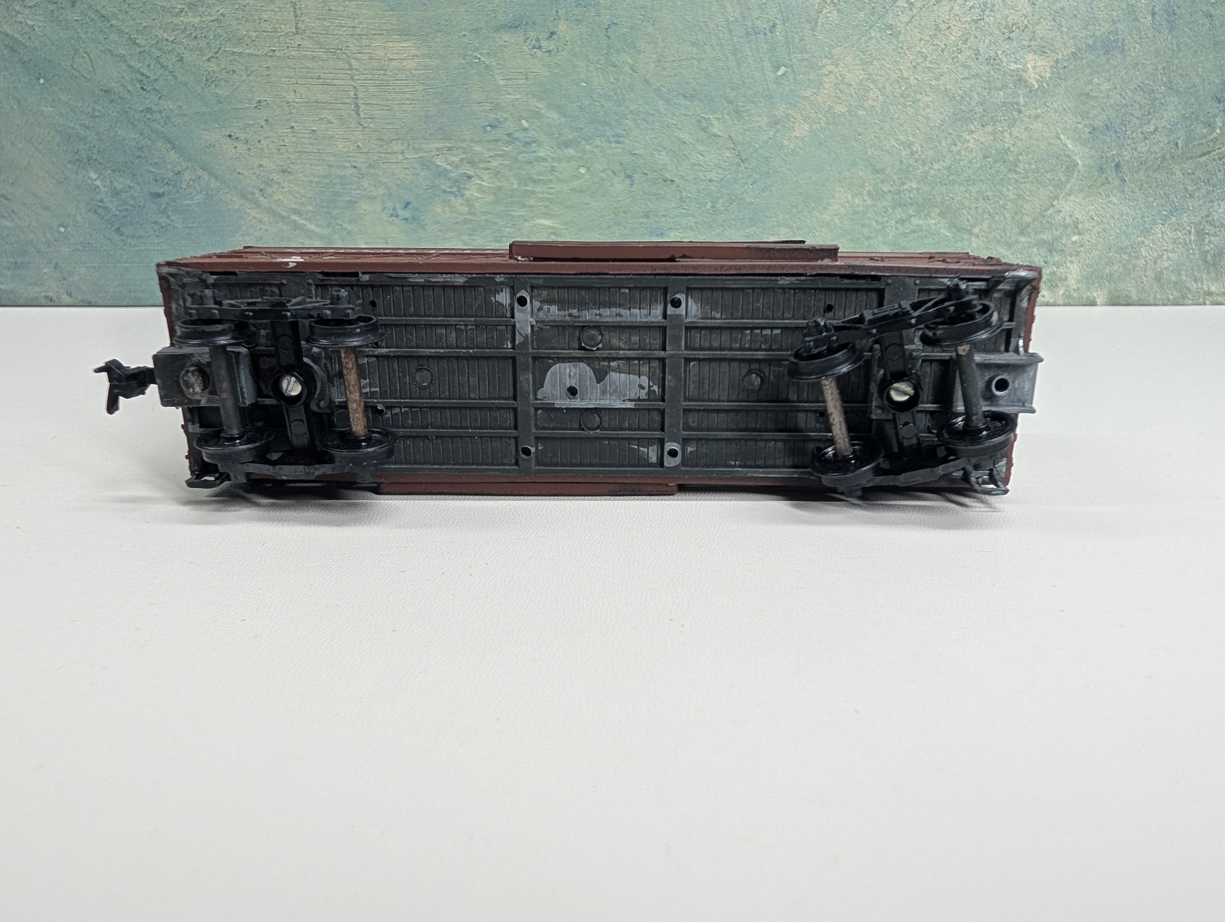 USED Roundhouse HO Scale 40' Cattle Livestock Car Clinchfield CC&O #2401