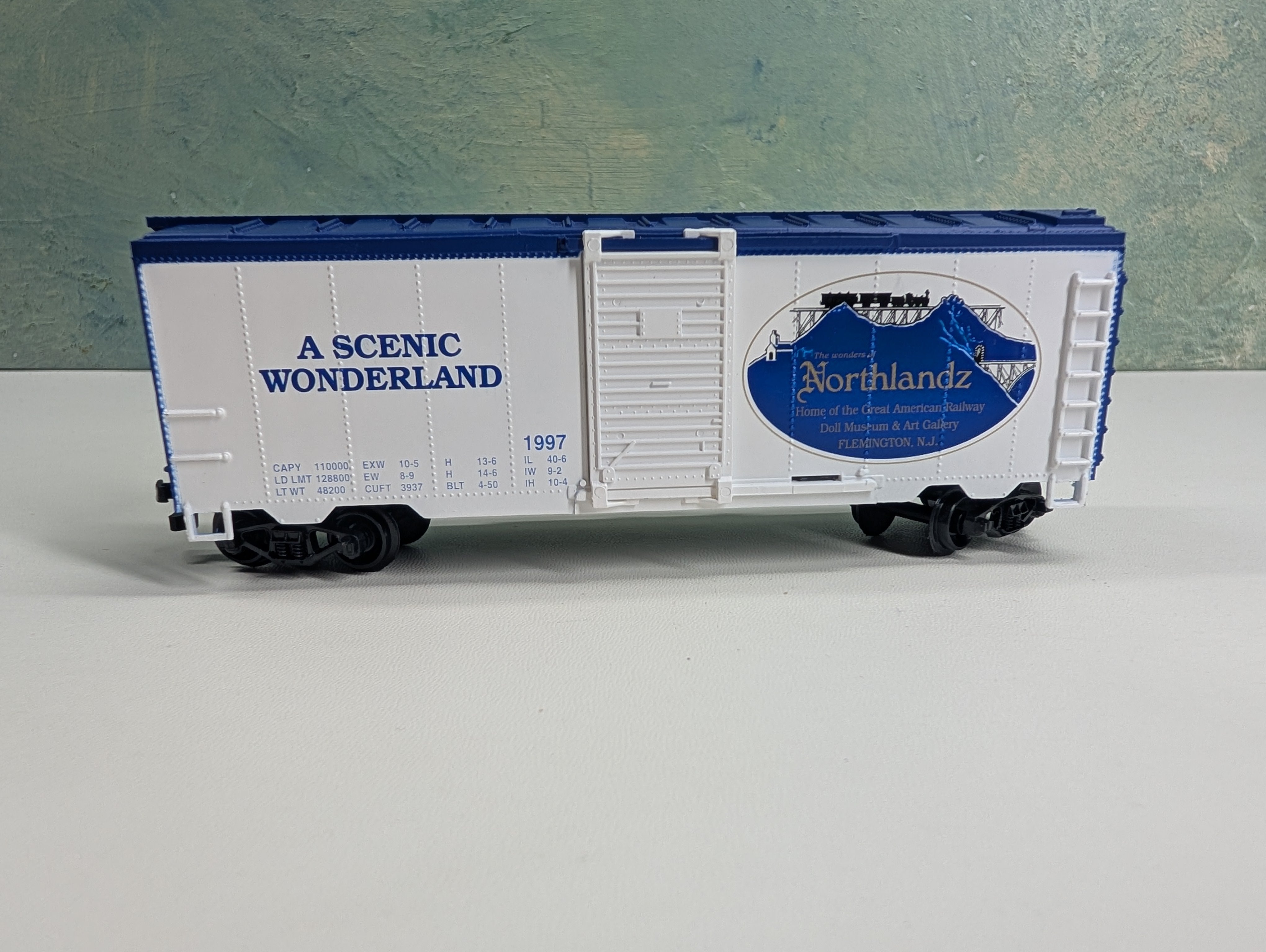 USED Life-Like 8584 HO Scale 40' SD Box Car Northlandz #1997
