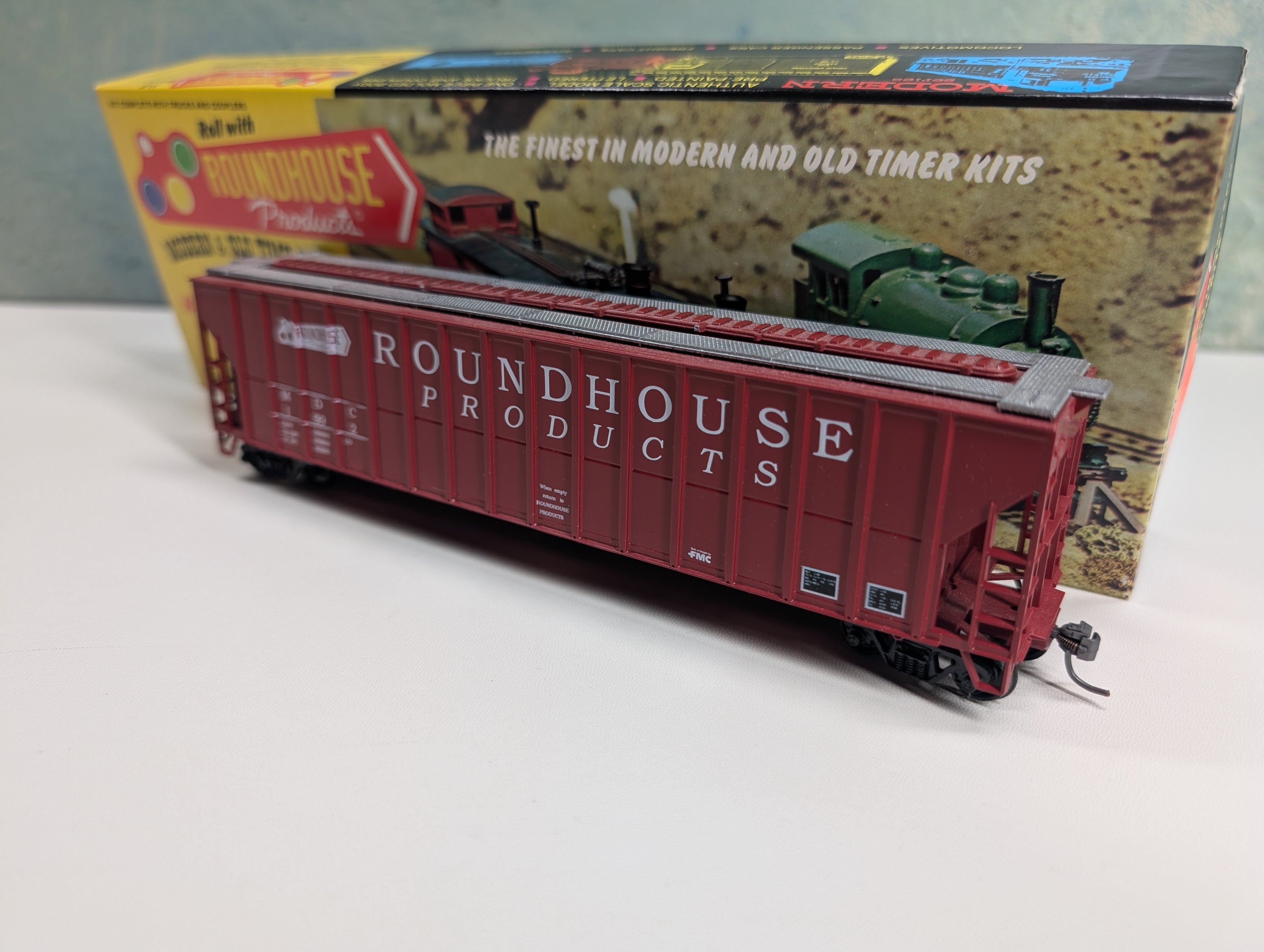 USED Roundhouse 7725 HO Scale 50' FMC Covered Hopper Roundhouse Products MDC #1992