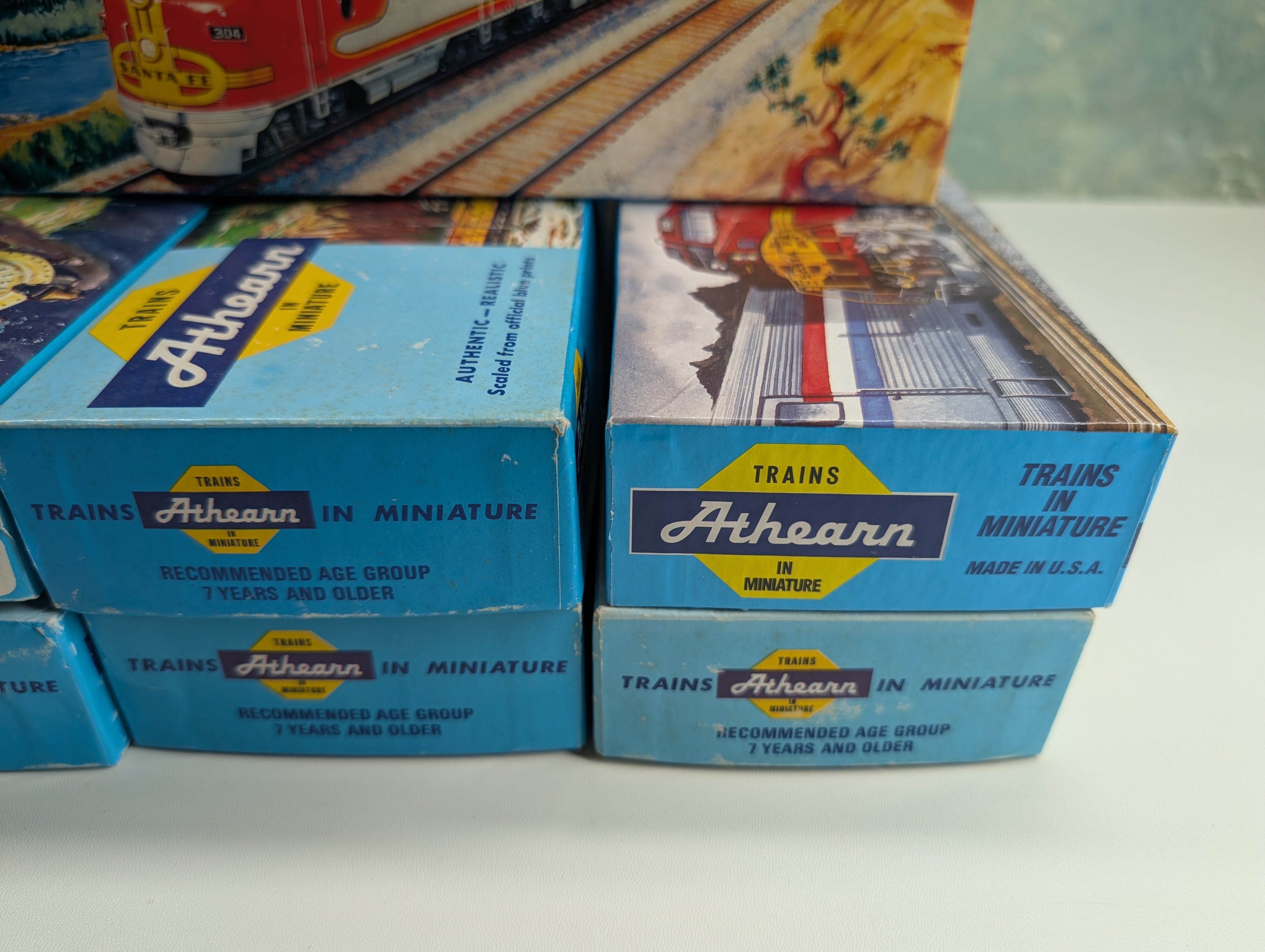 USED Athearn HO Scale Lot of Empty Long Train Boxes for Storage (7 pcs)