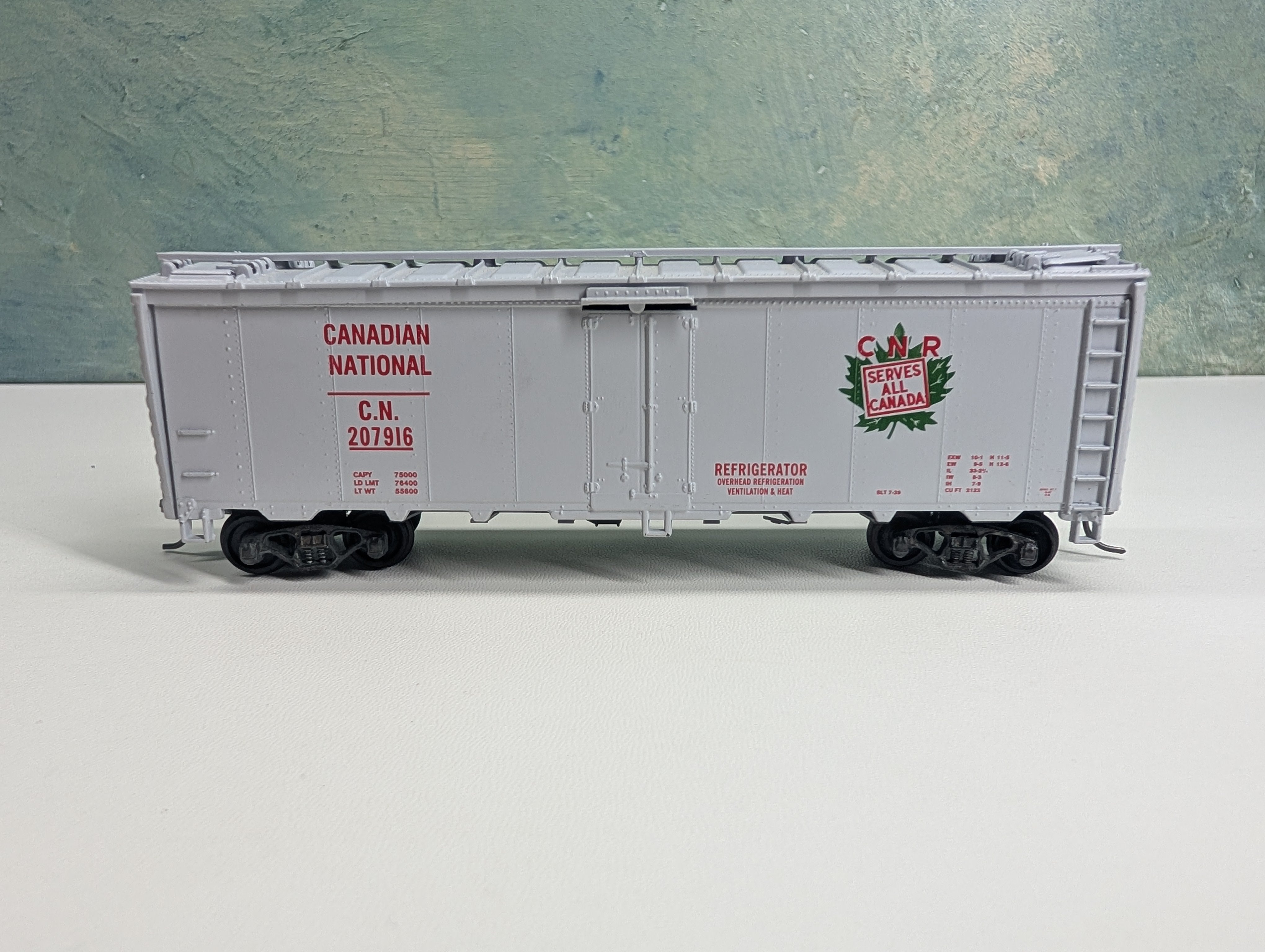 USED Athearn HO Scale Reefer Car Canadian National CN #207916