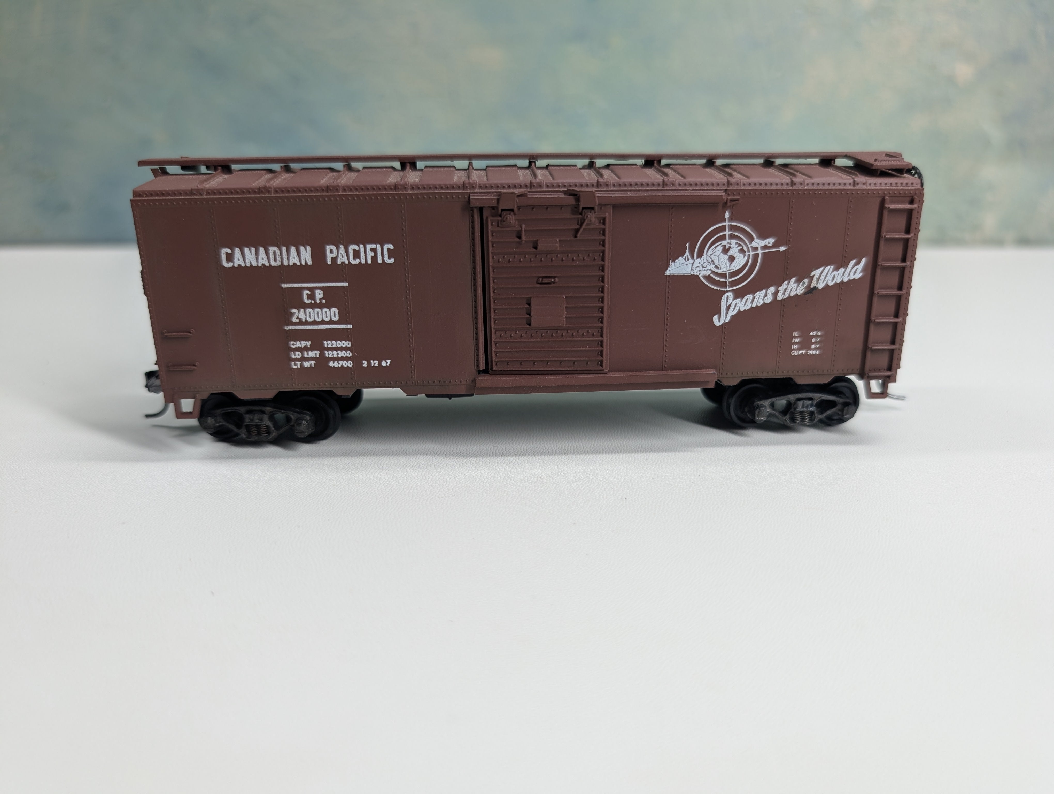 USED Athearn HO Scale 40' Box Car Canadian Pacific CP #240000