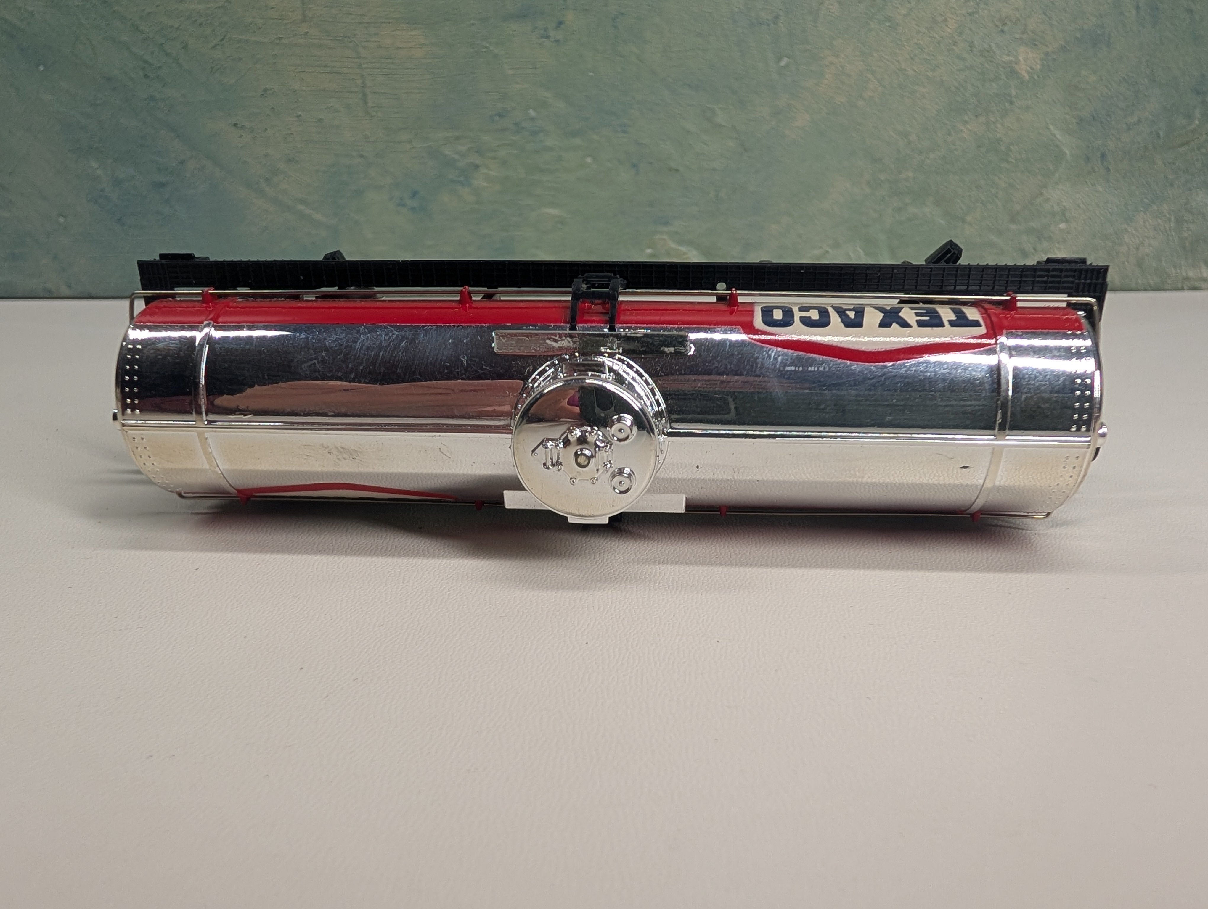 USED Tyco HO Scale Single Dome Tank Car Texaco