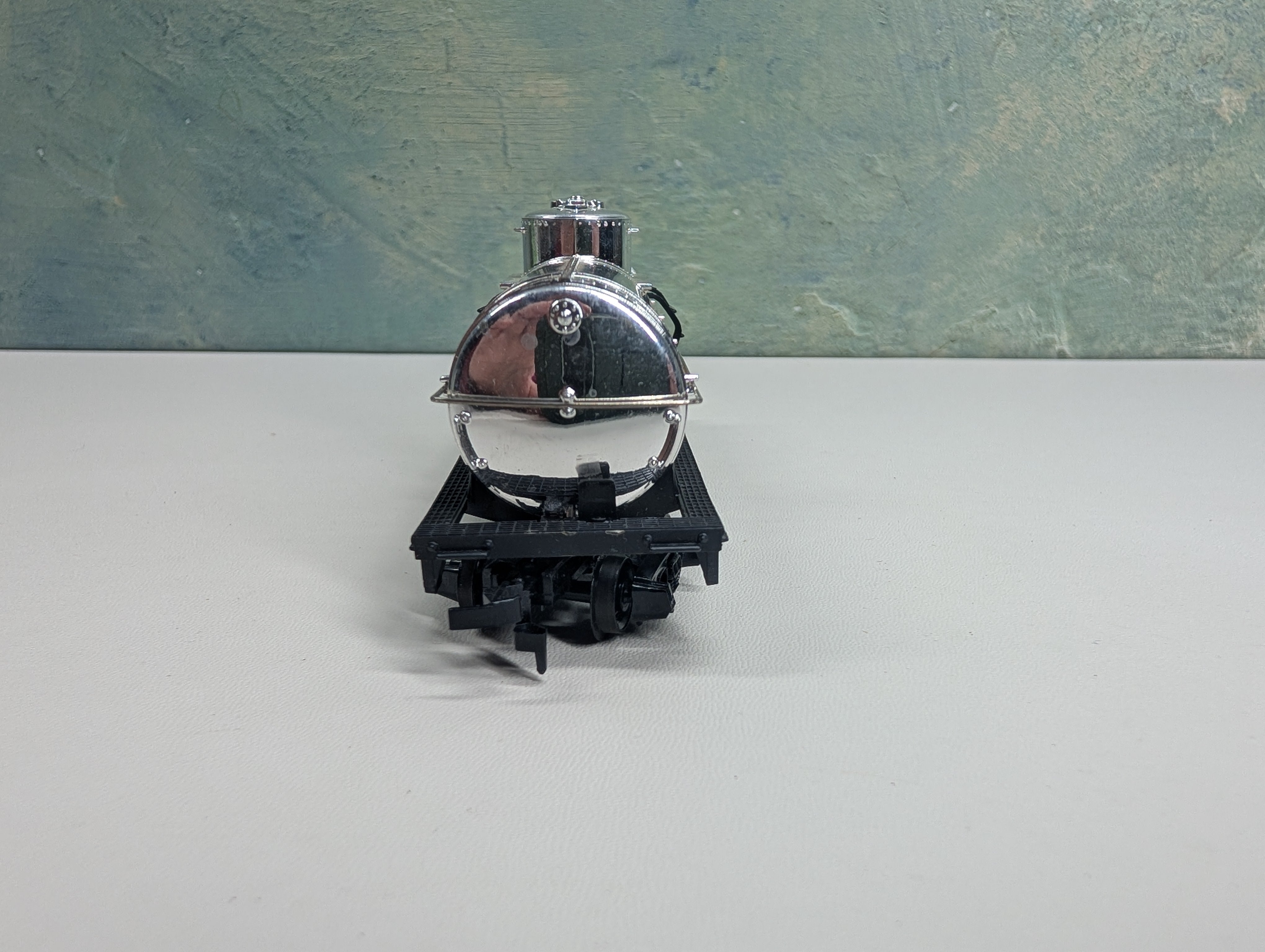 USED Tyco HO Scale Single Dome Tank Car Shell