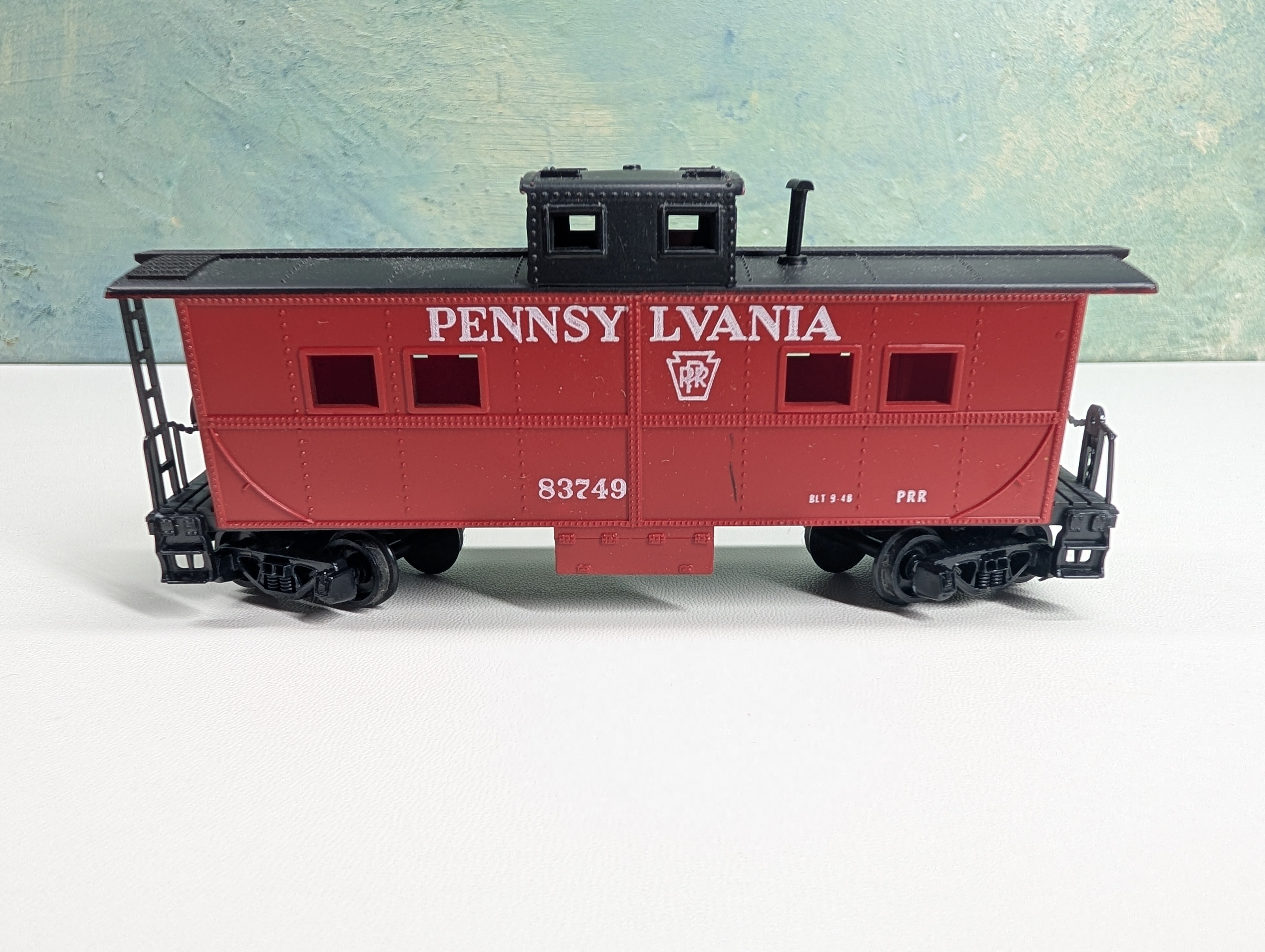 USED Mantua 726-020 HO Scale Heavy 36' Caboose Pennsylvania PRR #83749