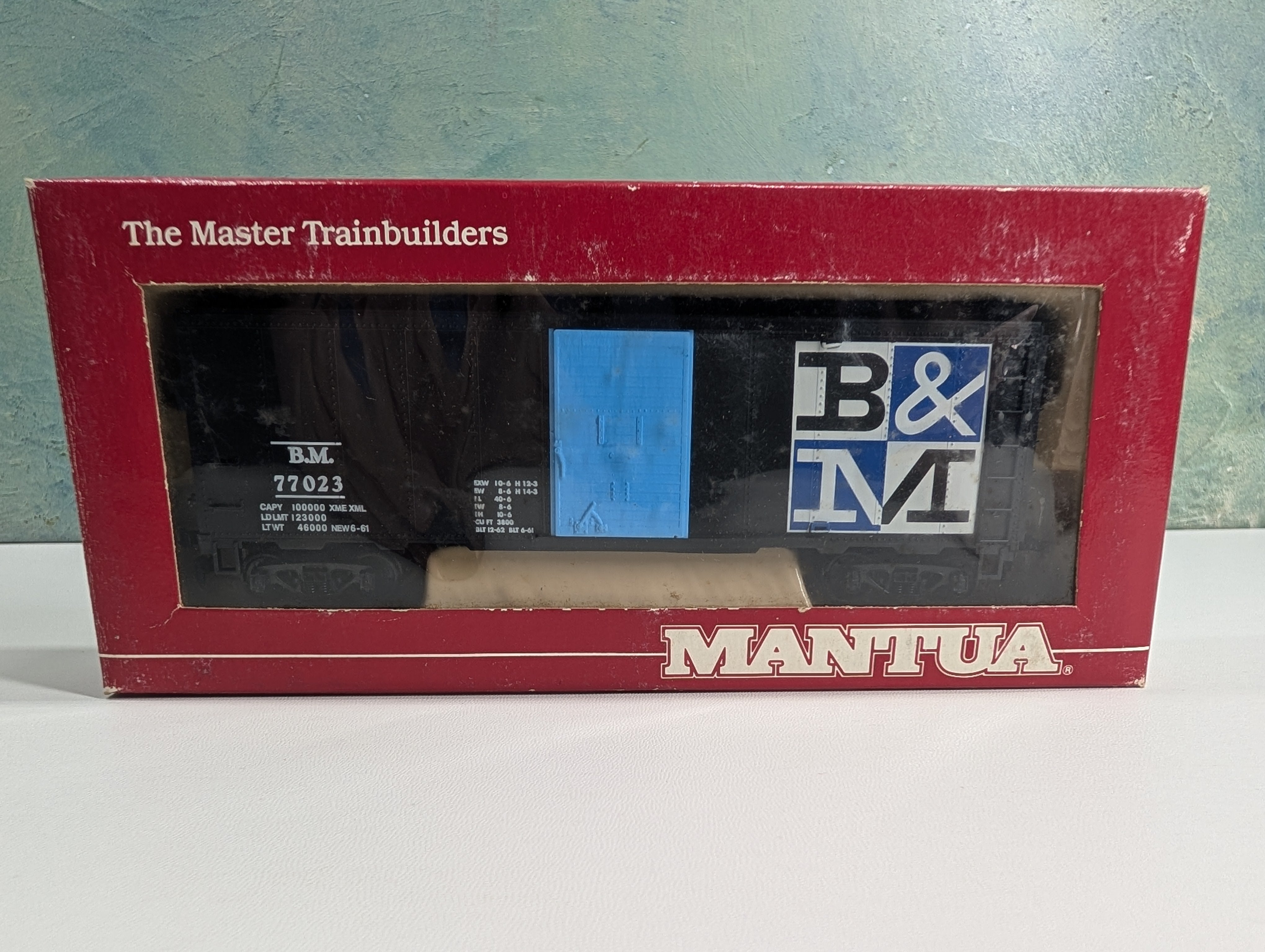USED Mantua 734-530 HO Scale Heavy 41' Steel Box Car Boston and Maine BM #77023