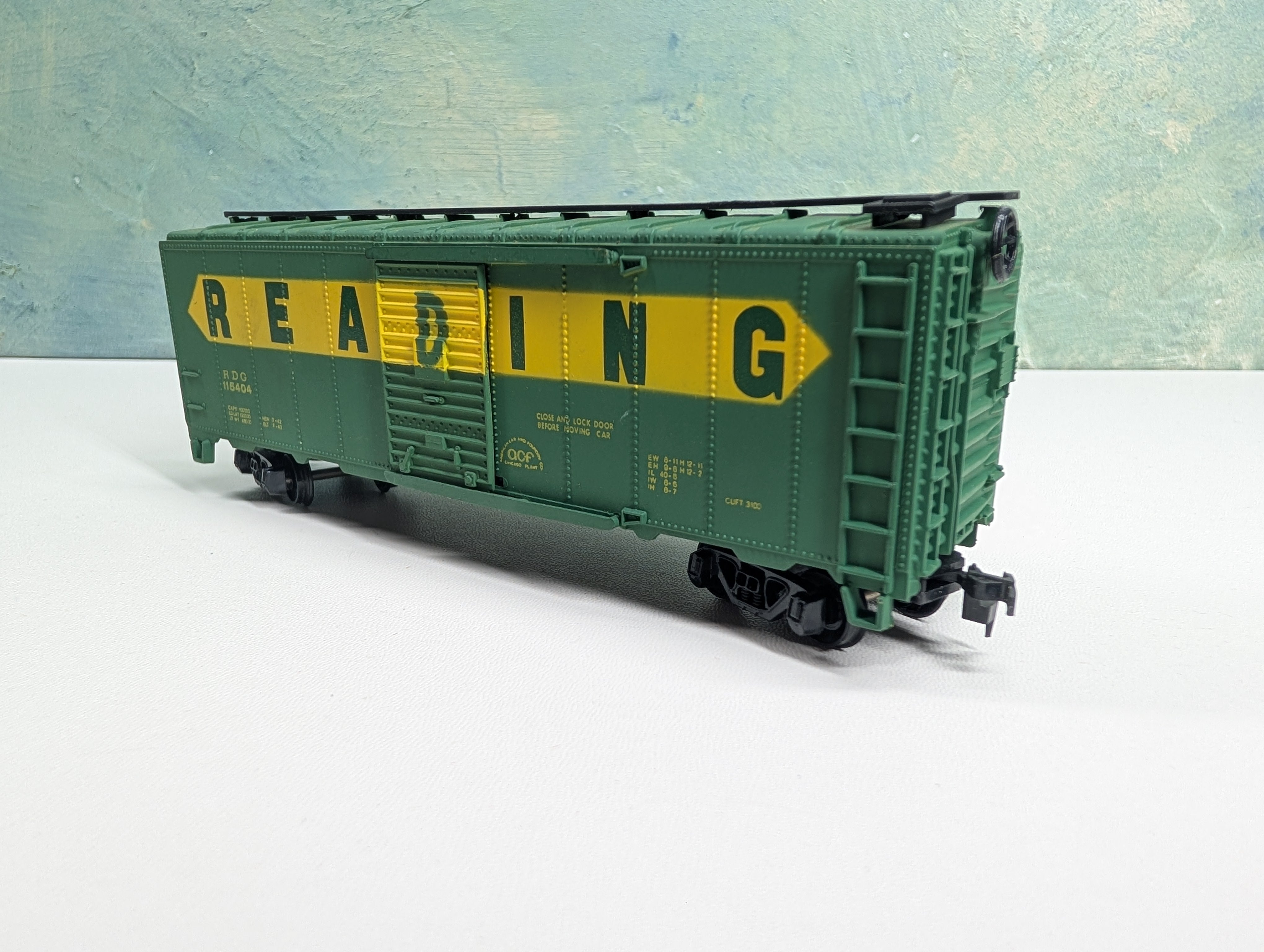 USED Bachmann HO Scale 40' Box Car Reading RDG #115404