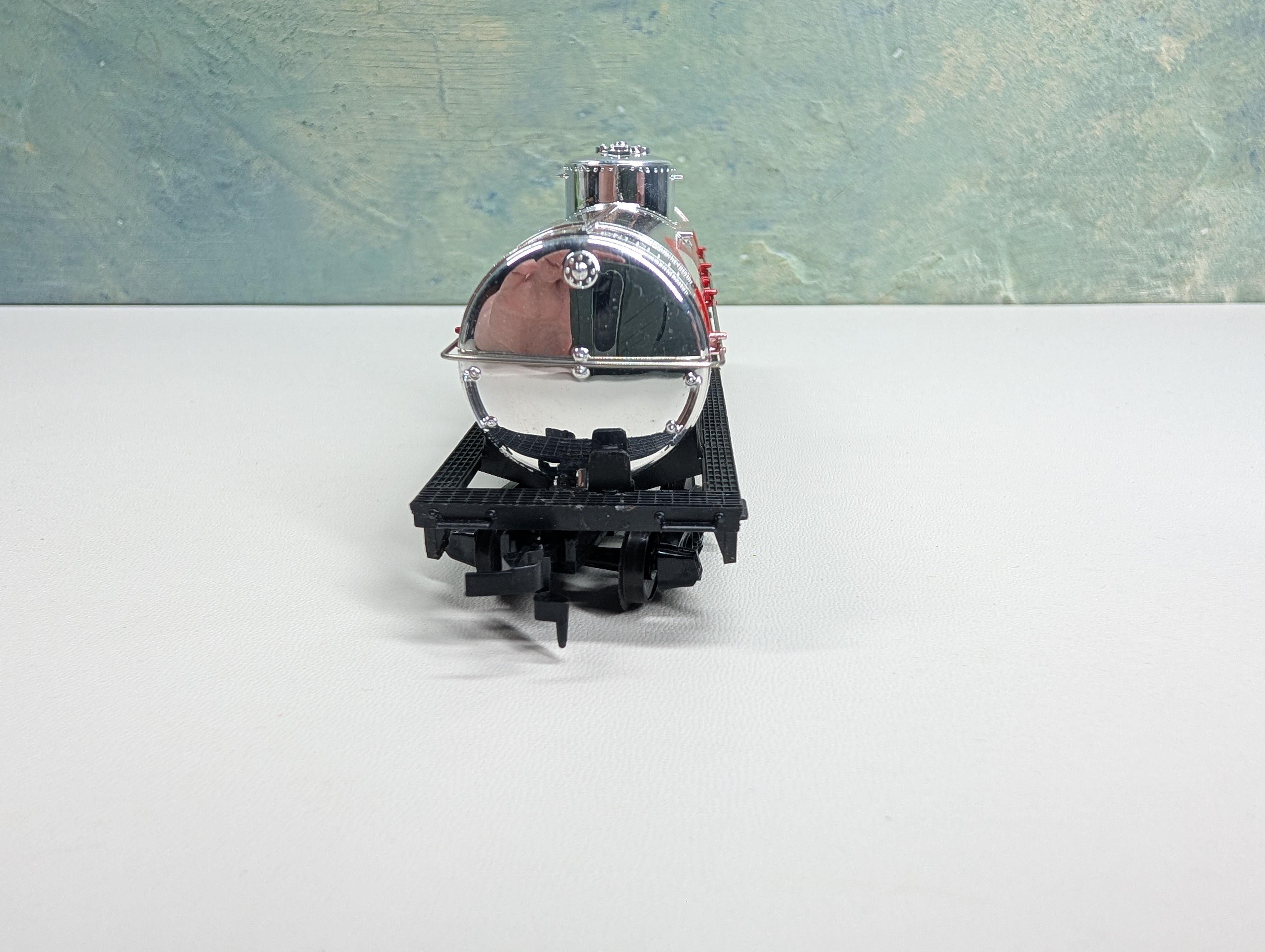 USED Tyco HO Scale Single Dome Tank Car Texaco