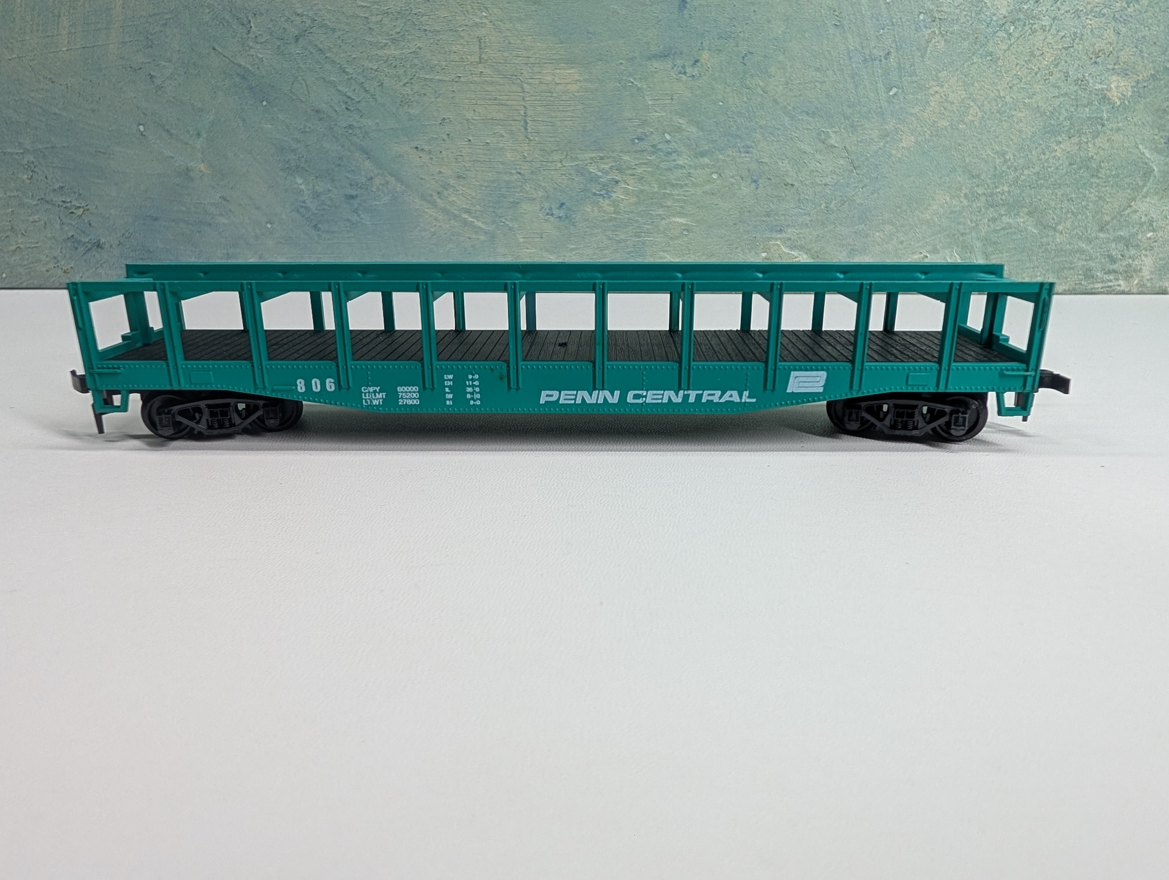USED AHM HO Scale Caged Flat Car Penn Central PC #806