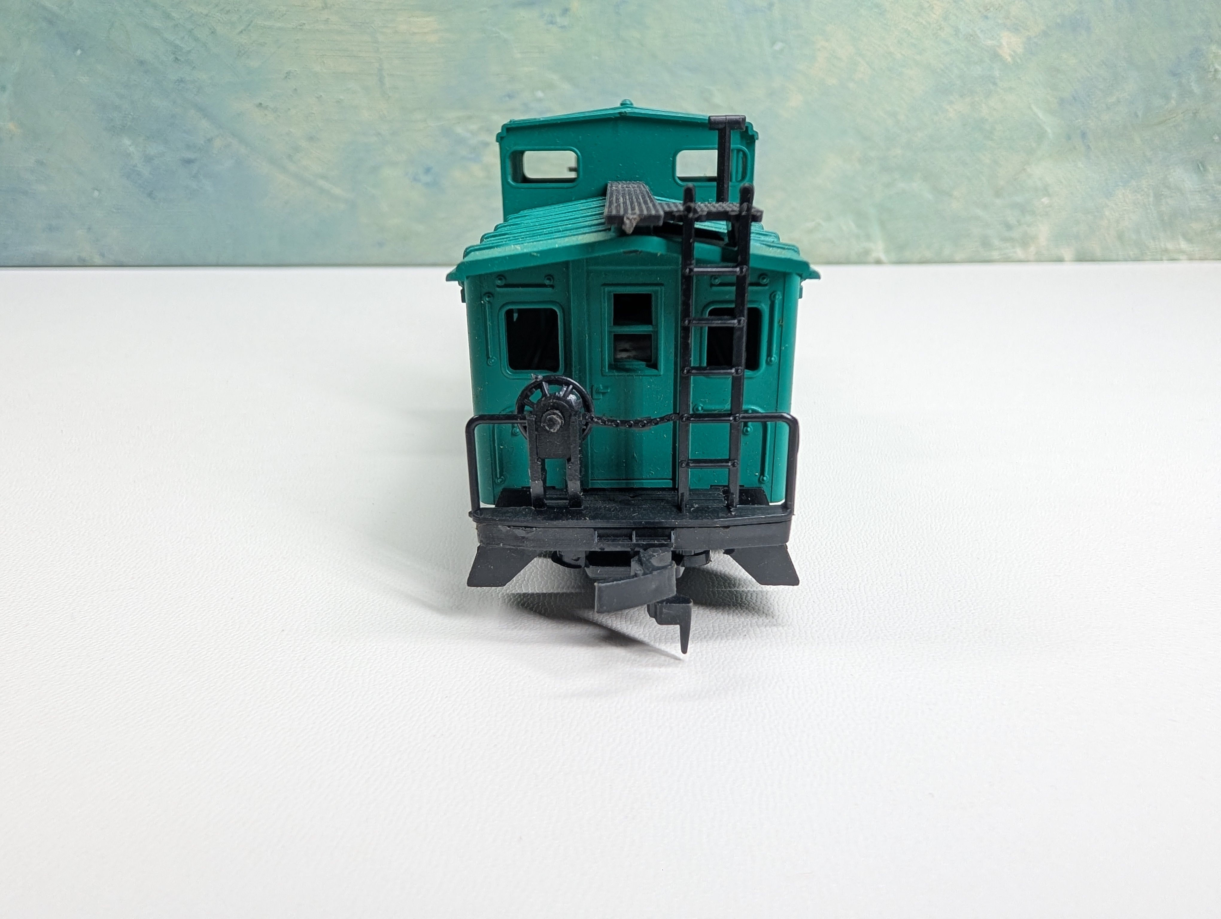 USED HO Scale Caboose Penn Central PC #4751