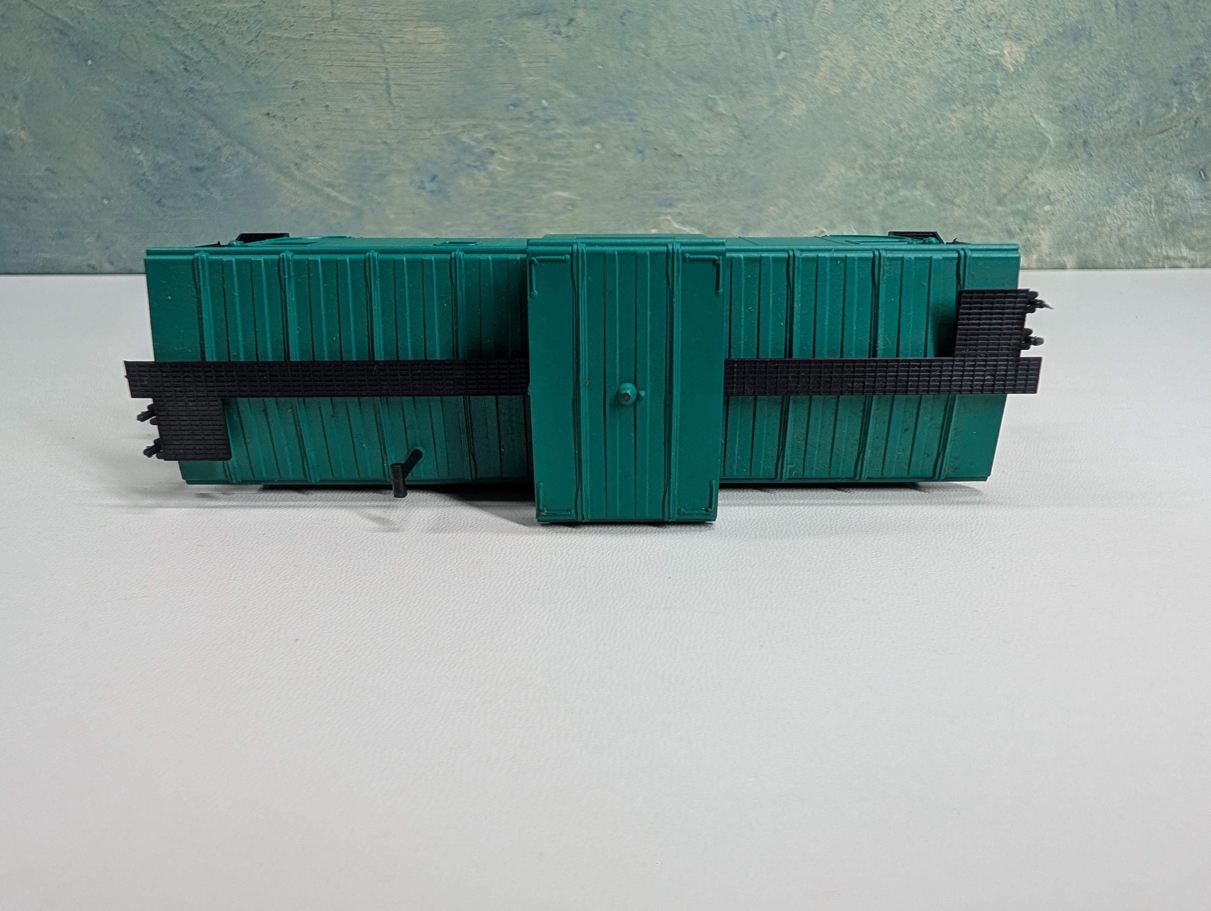 USED HO Scale Caboose Penn Central PC #4751