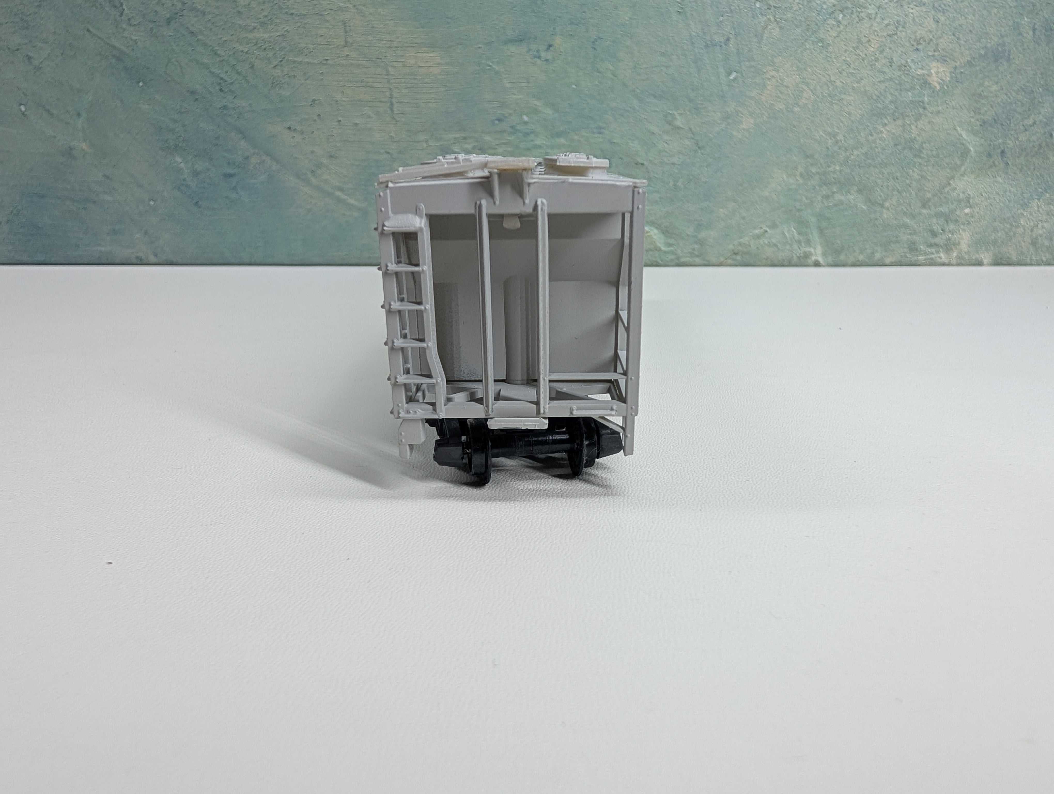 USED HO Scale 3 Bay Covered Hopper Elgin Joliet & Eastern EJ&E #5263