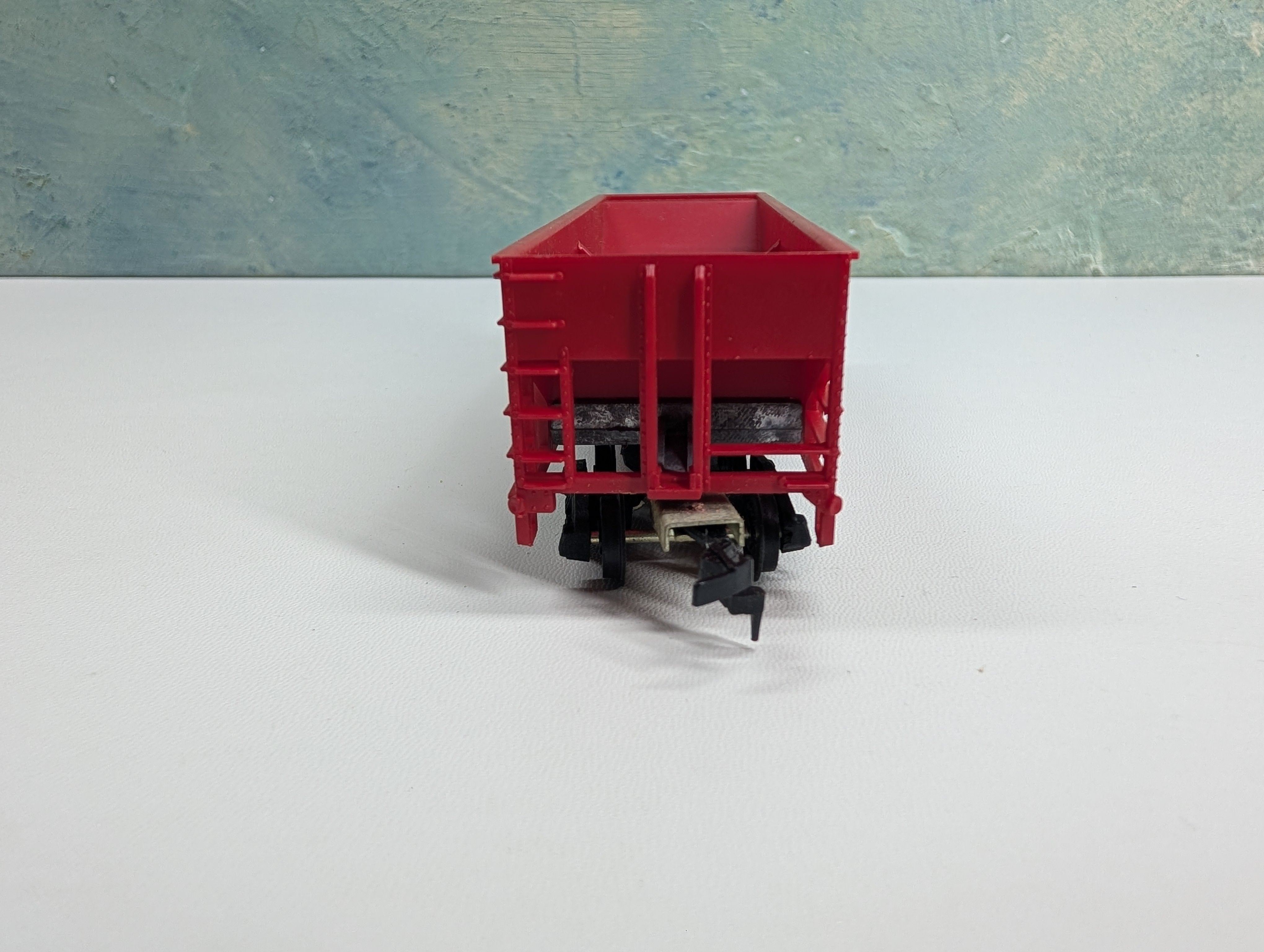 USED Tyco HO Scale Operating 2 Bay Hopper Burlington CB&Q #167432