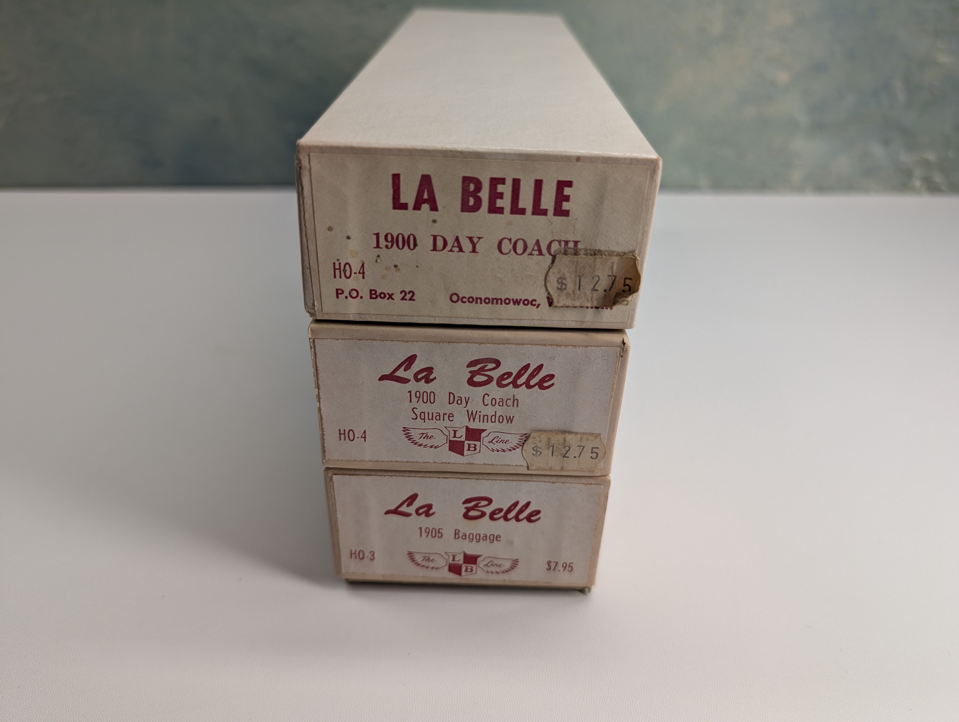 USED La Belle HO Scale Lot of Coach and Baggage Passenger Cars Wood KIT (3 pcs)