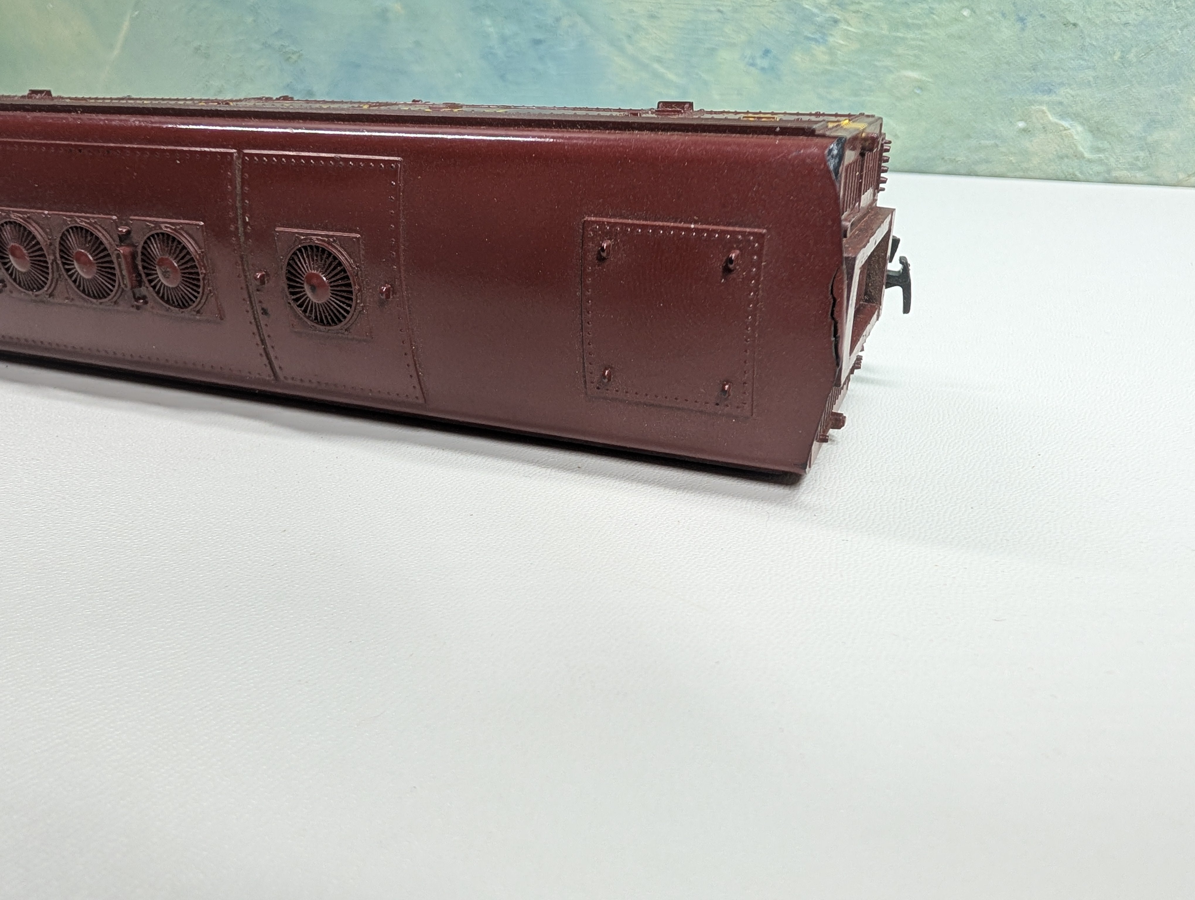 USED Athearn HO Scale Unpowered B Unit Diesel Locomotive Pennsylvania PRR #4902