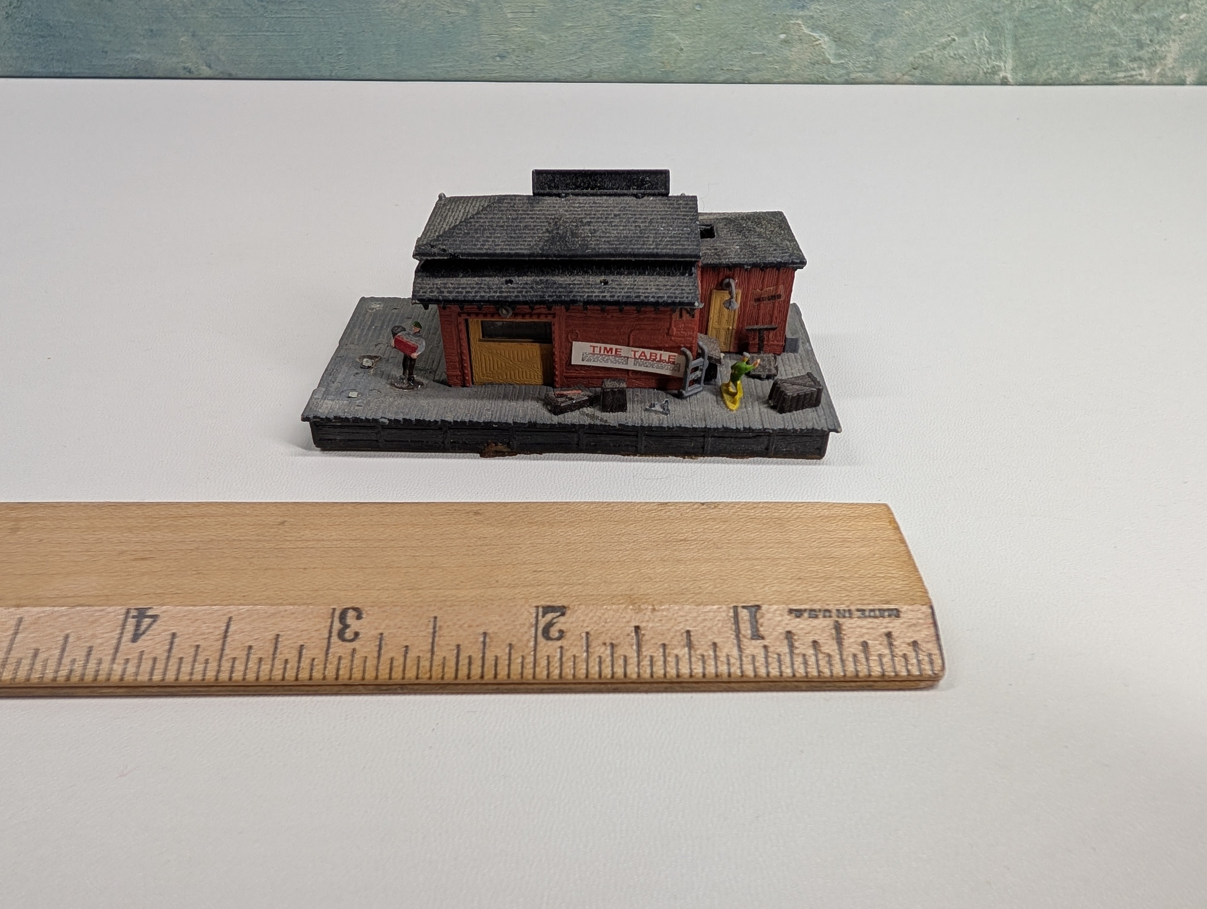 USED Bachmann N Scale Old Time Freight Station