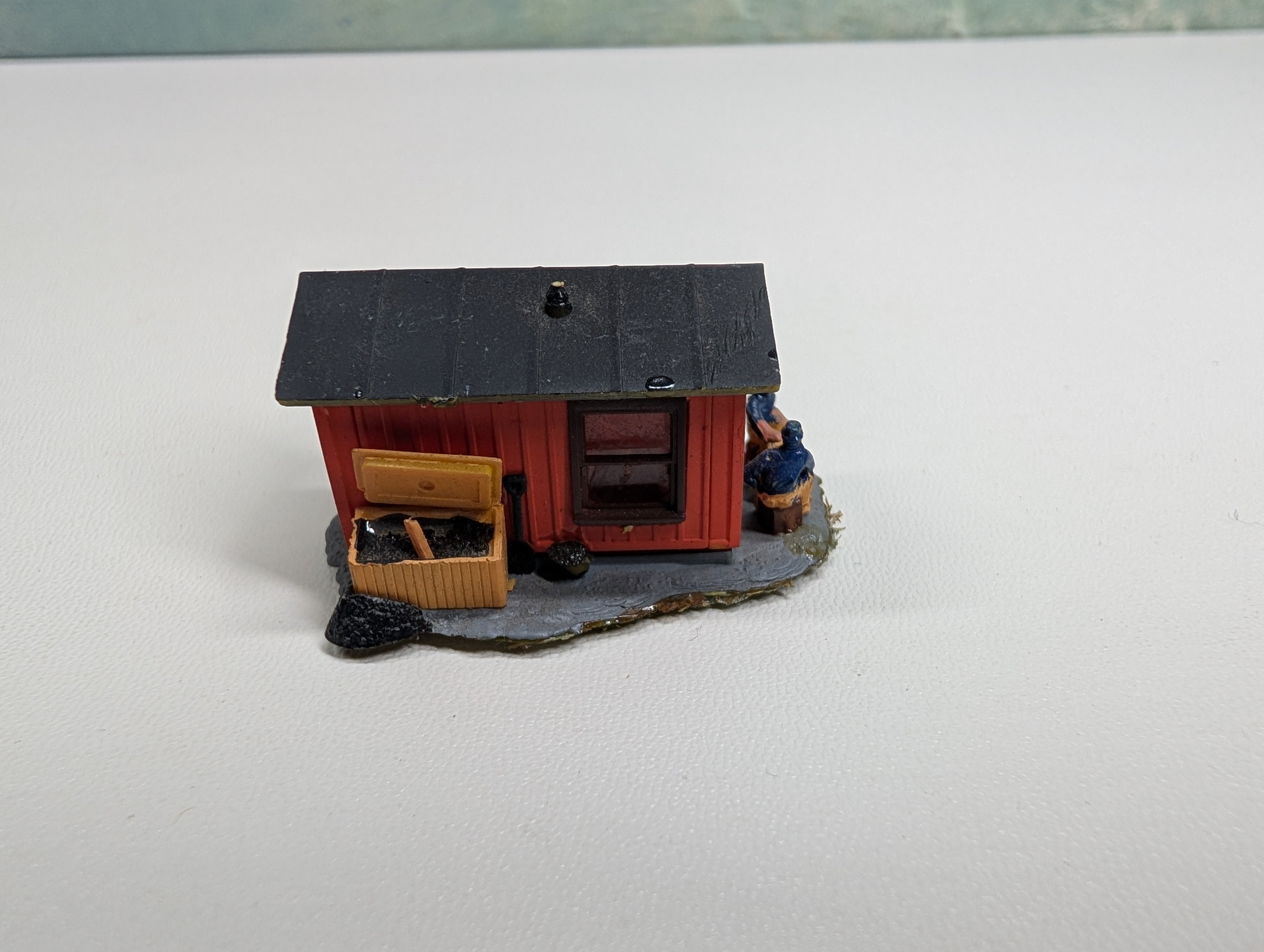 USED N Scale Shanty