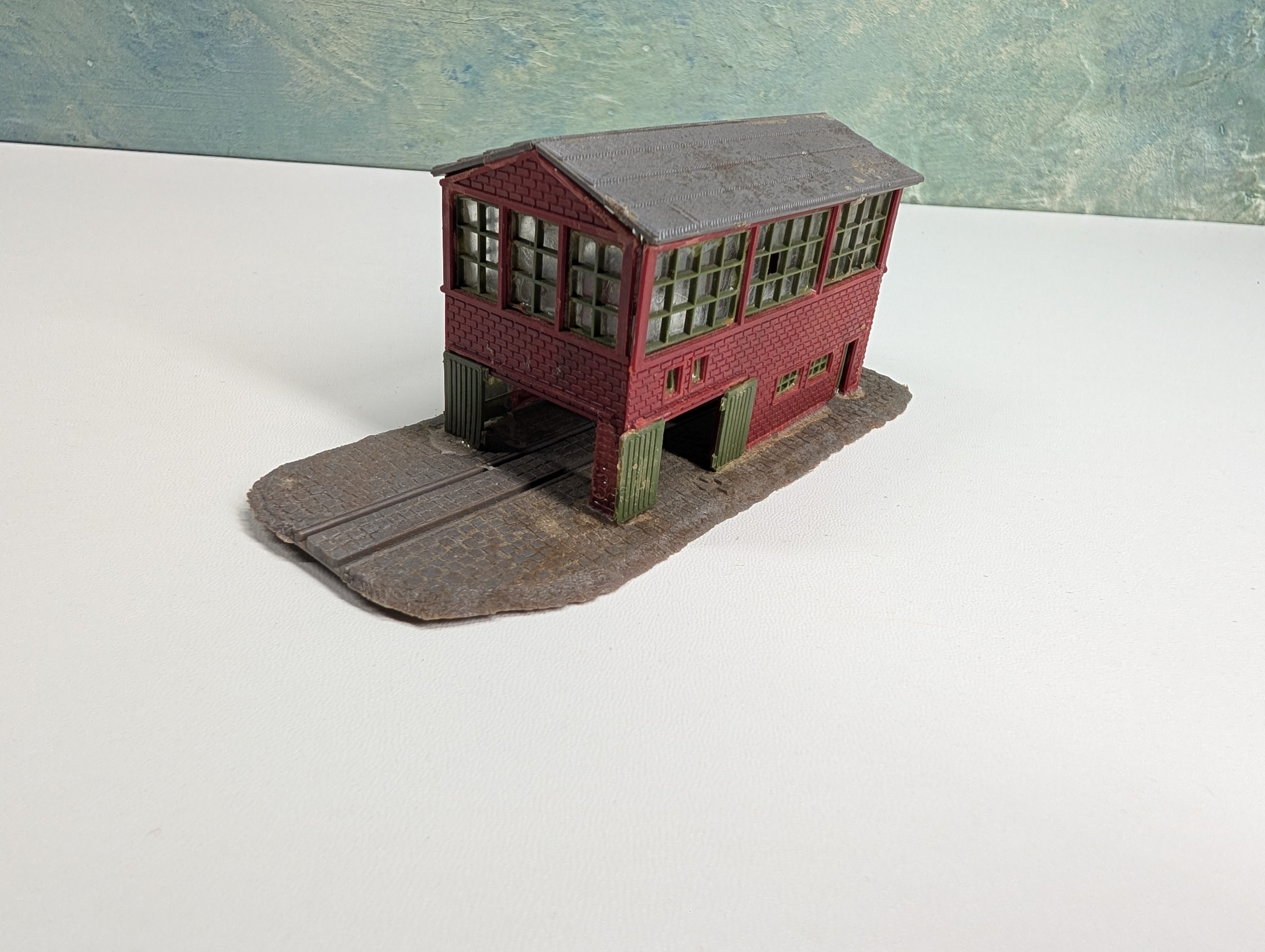 USED N Scale Abandoned Brick Warehouse