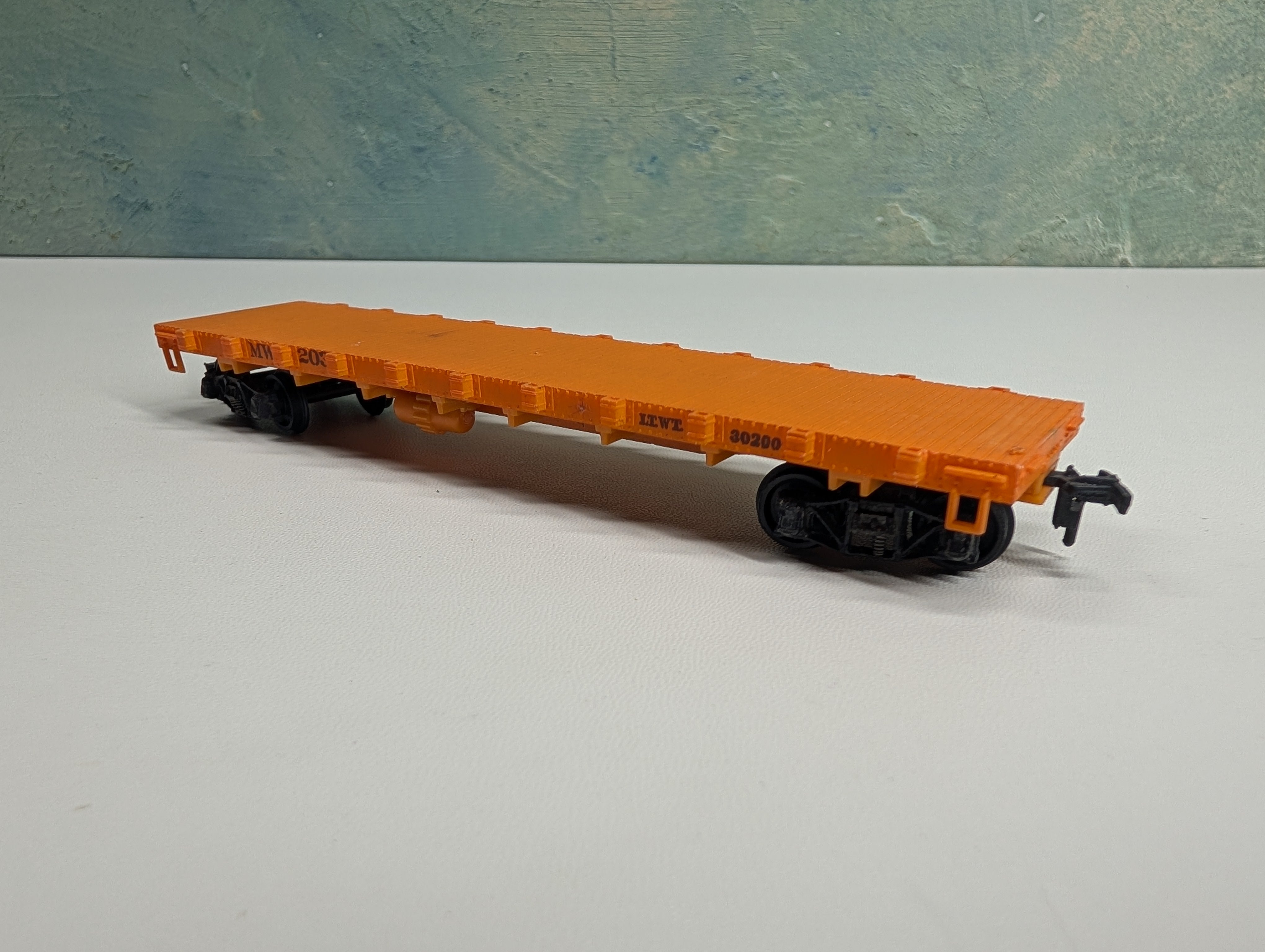USED TRU SCALE HO Scale 40' MOW Flat Car Orange MW #203