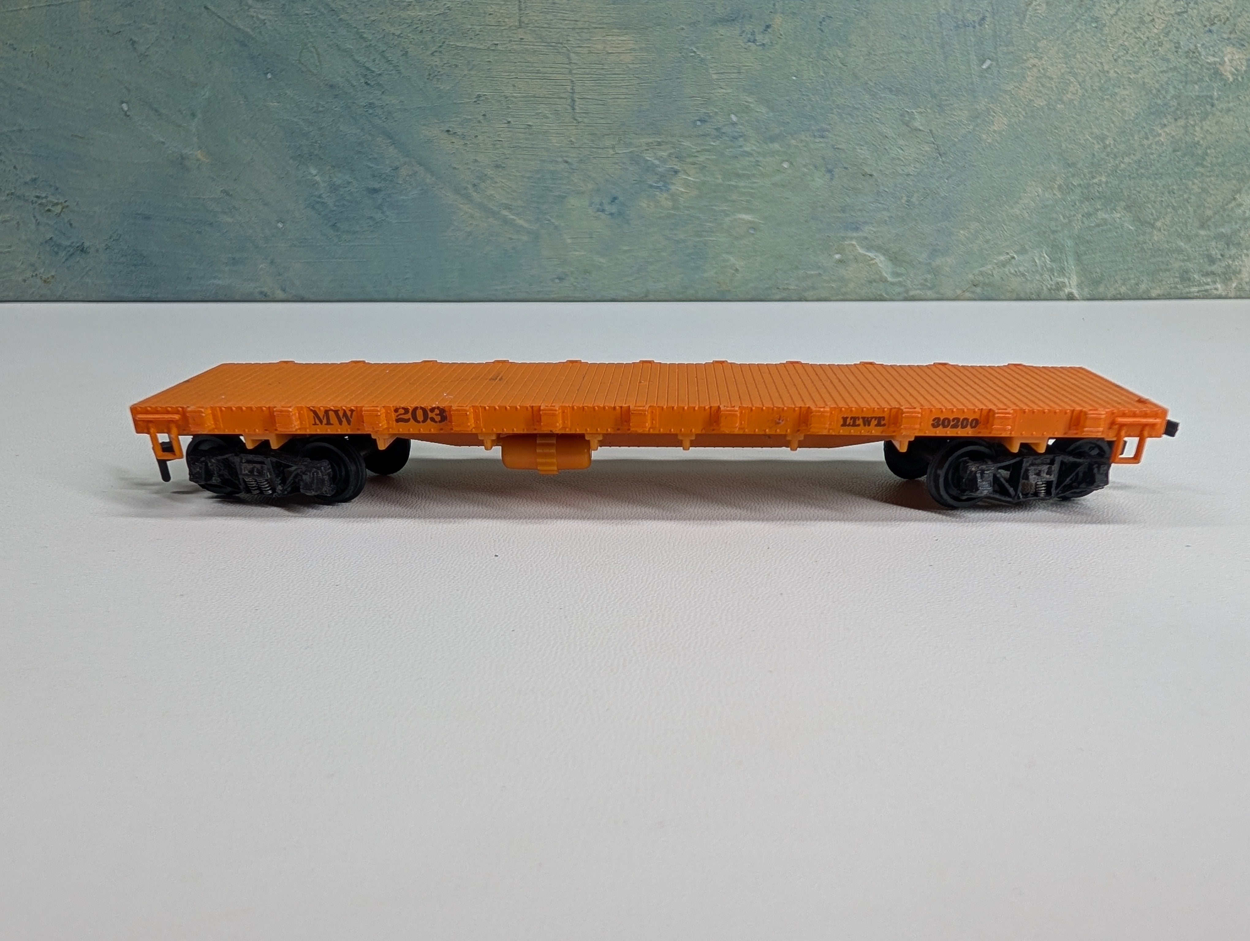 USED TRU SCALE HO Scale 40' MOW Flat Car Orange MW #203