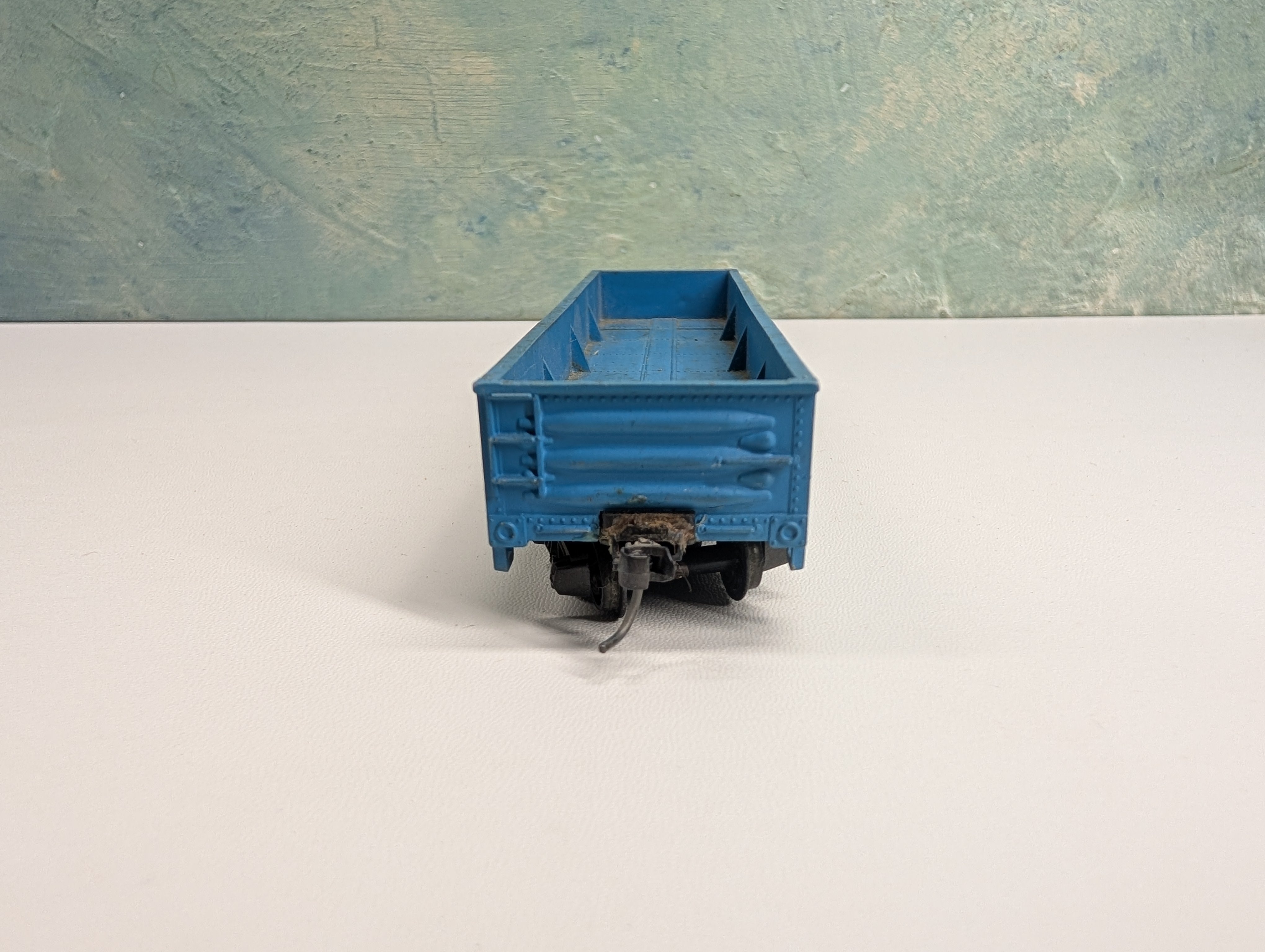 USED Rivarossi HO Scale 40' Gondola Boston and Maine BM #9704